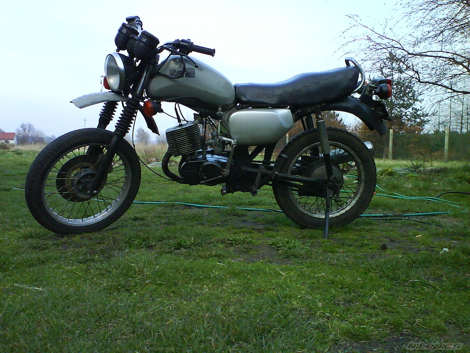 Photo 1241630