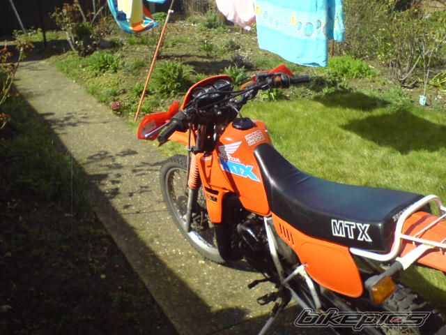 Photo 1241642