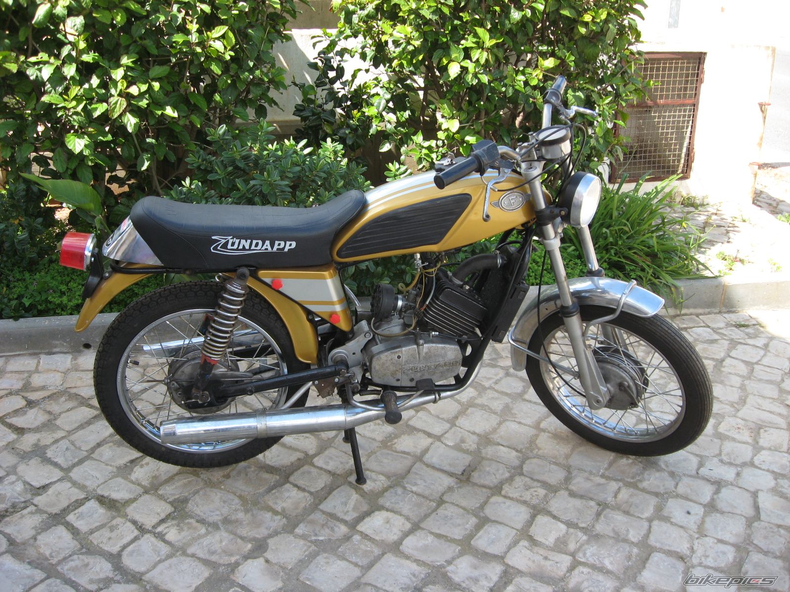 Photo 1241673