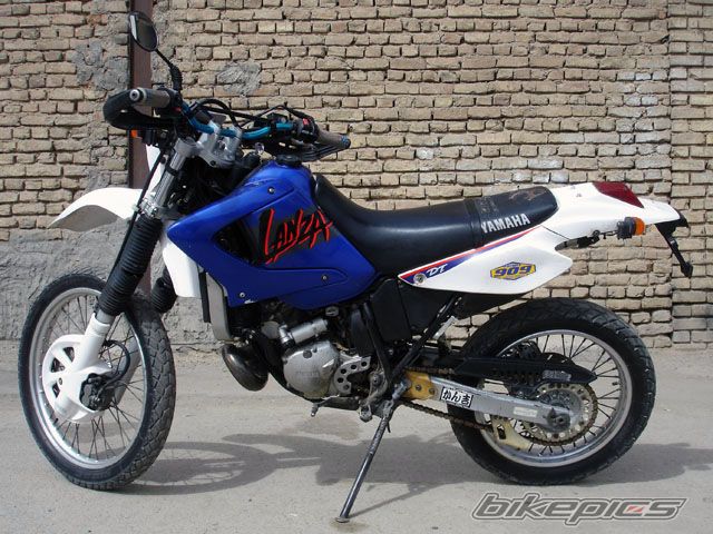 Photo 1242079