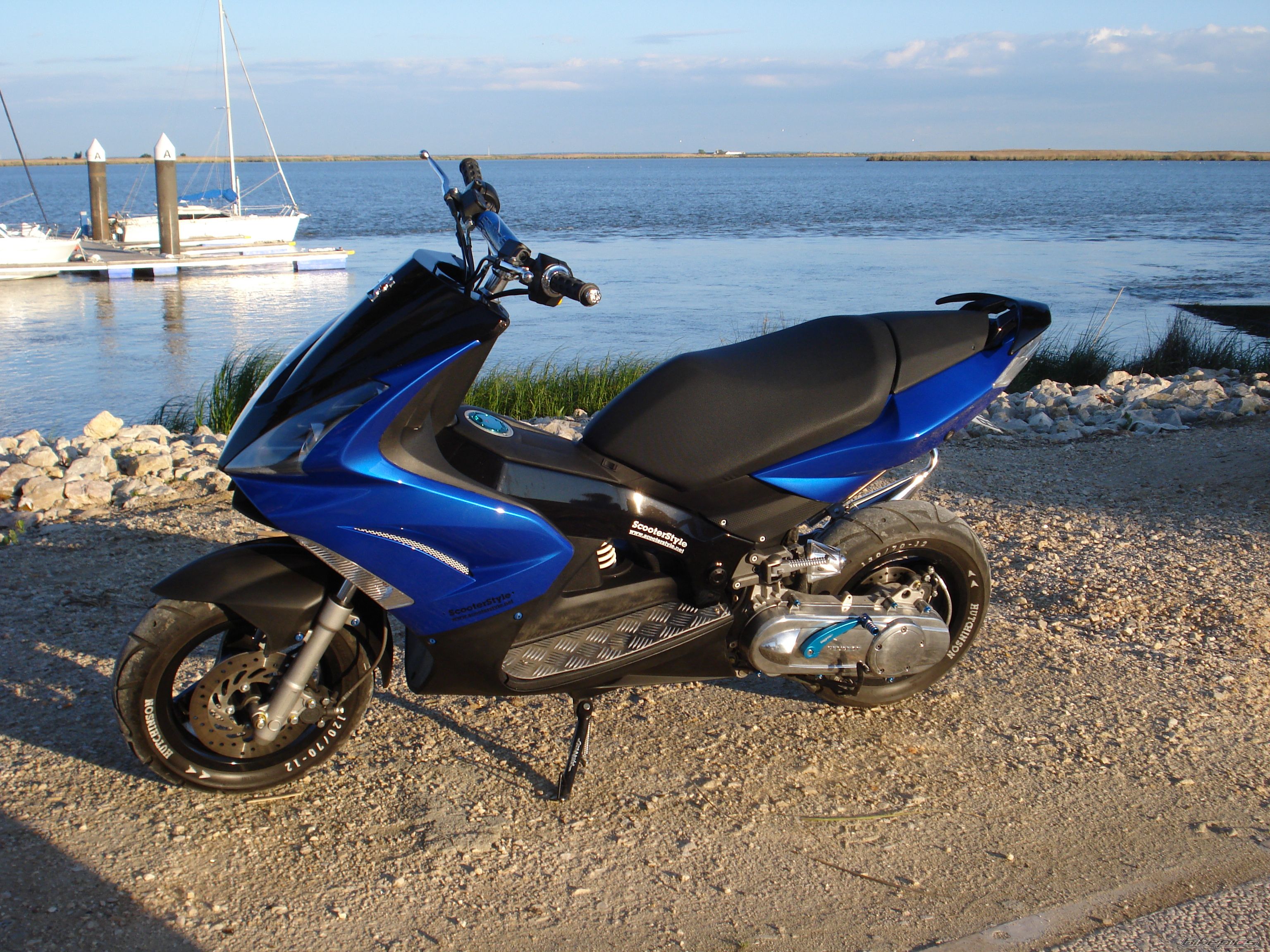 Bike Photo 1242139