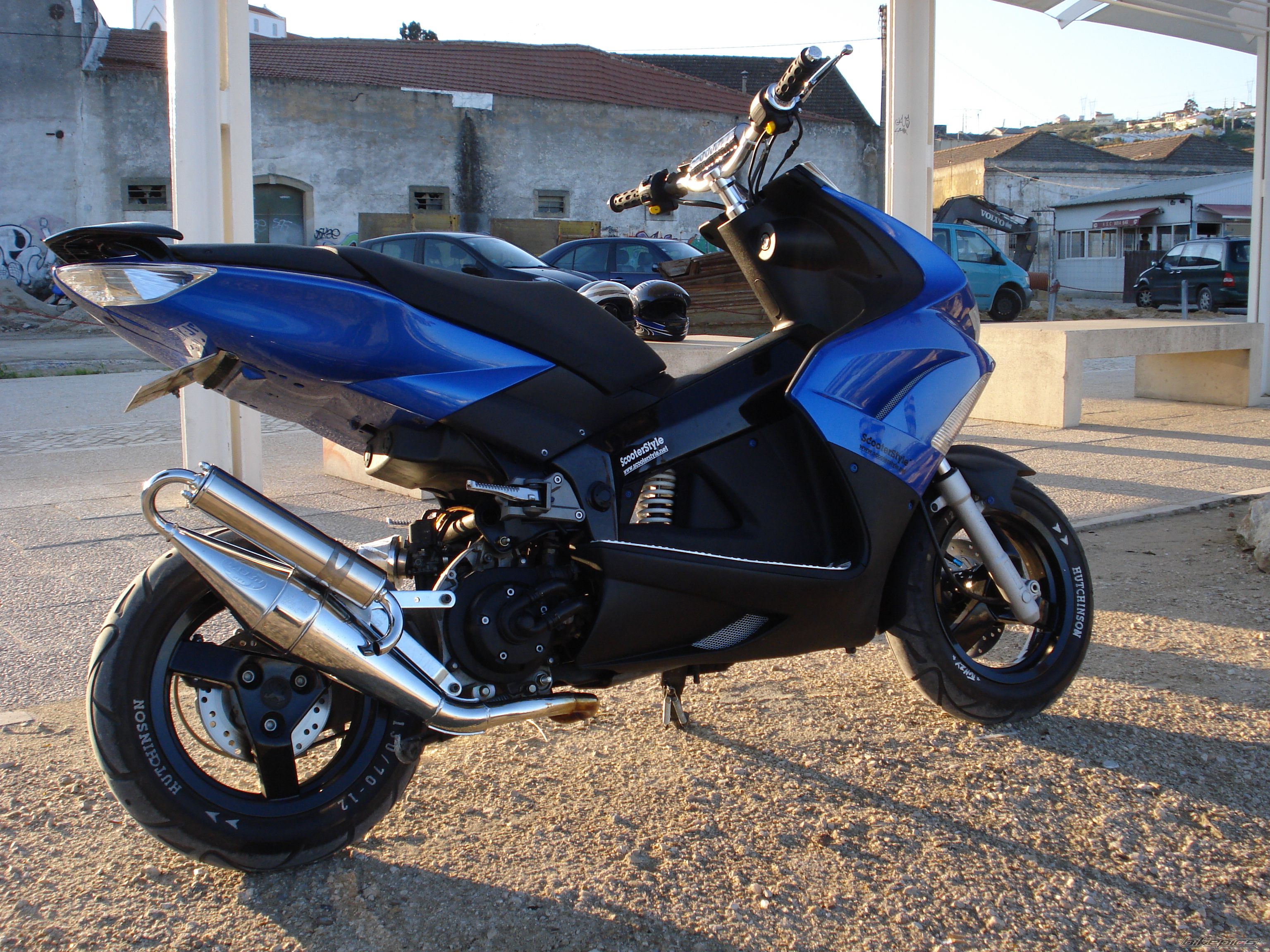 Photo 1242143