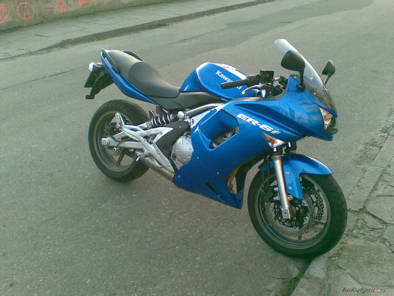 Photo 1242365