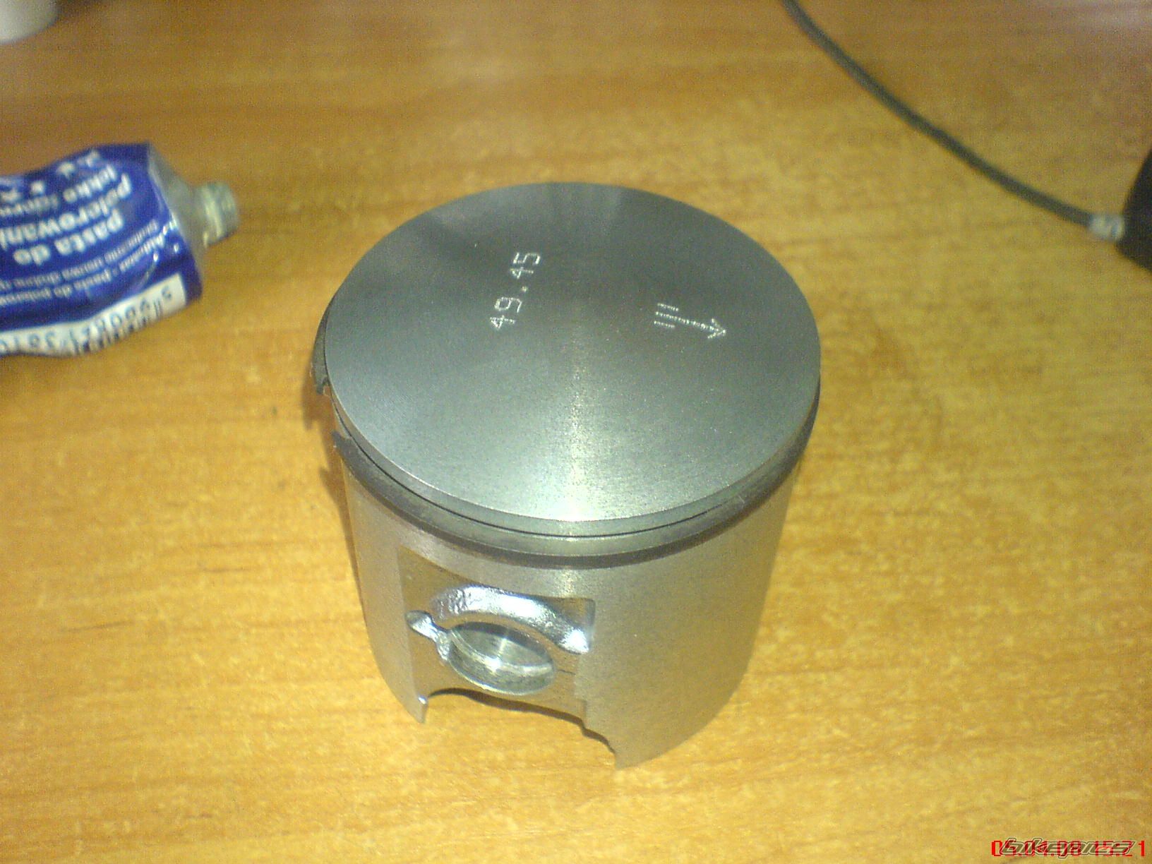 Photo 1242372