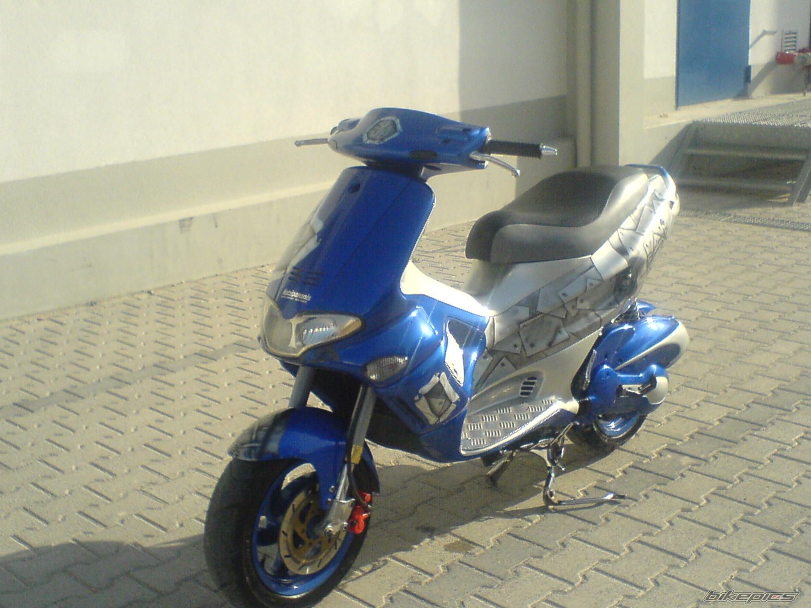 Photo 1242473