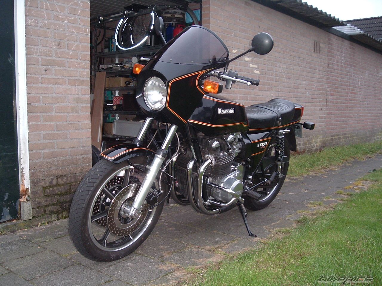Photo 1242577