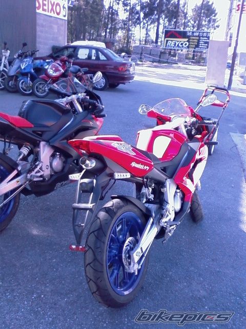 Photo 1242692