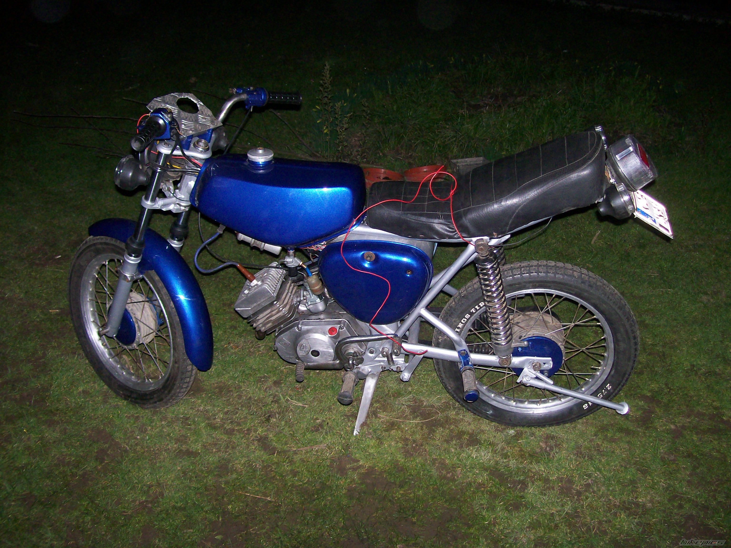 Photo 1242789