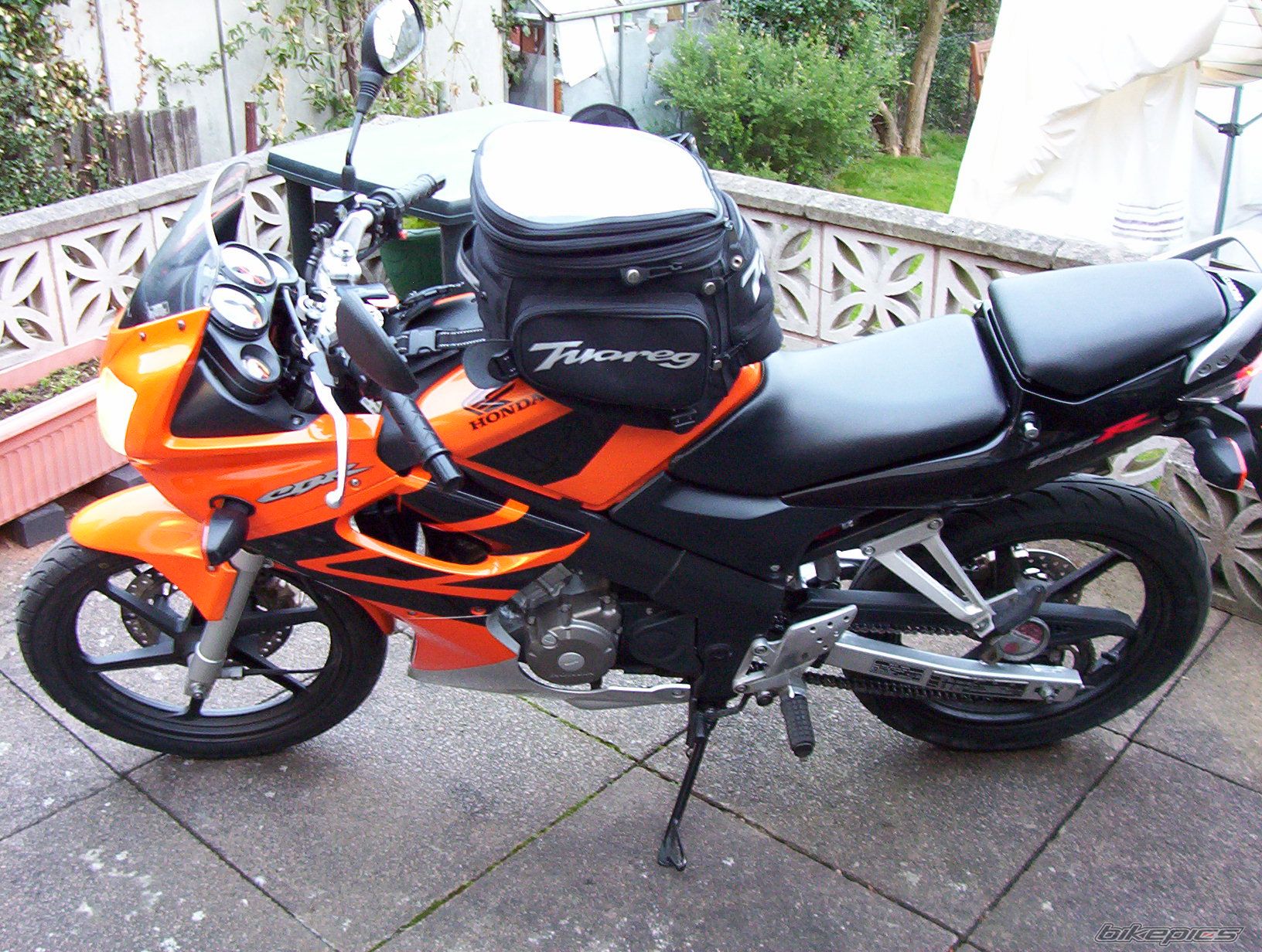 Photo 1242795