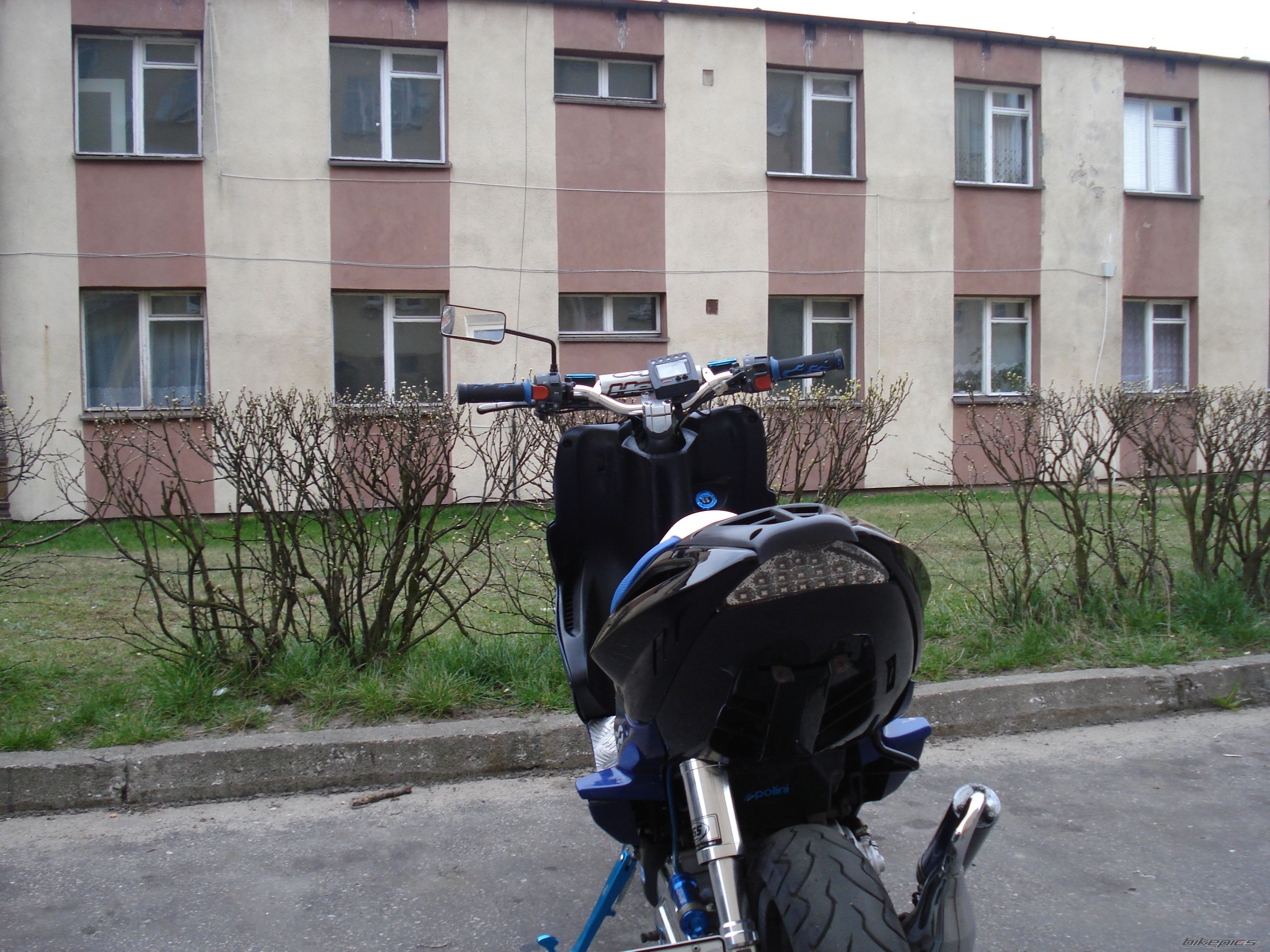 Bike Photo 1242871