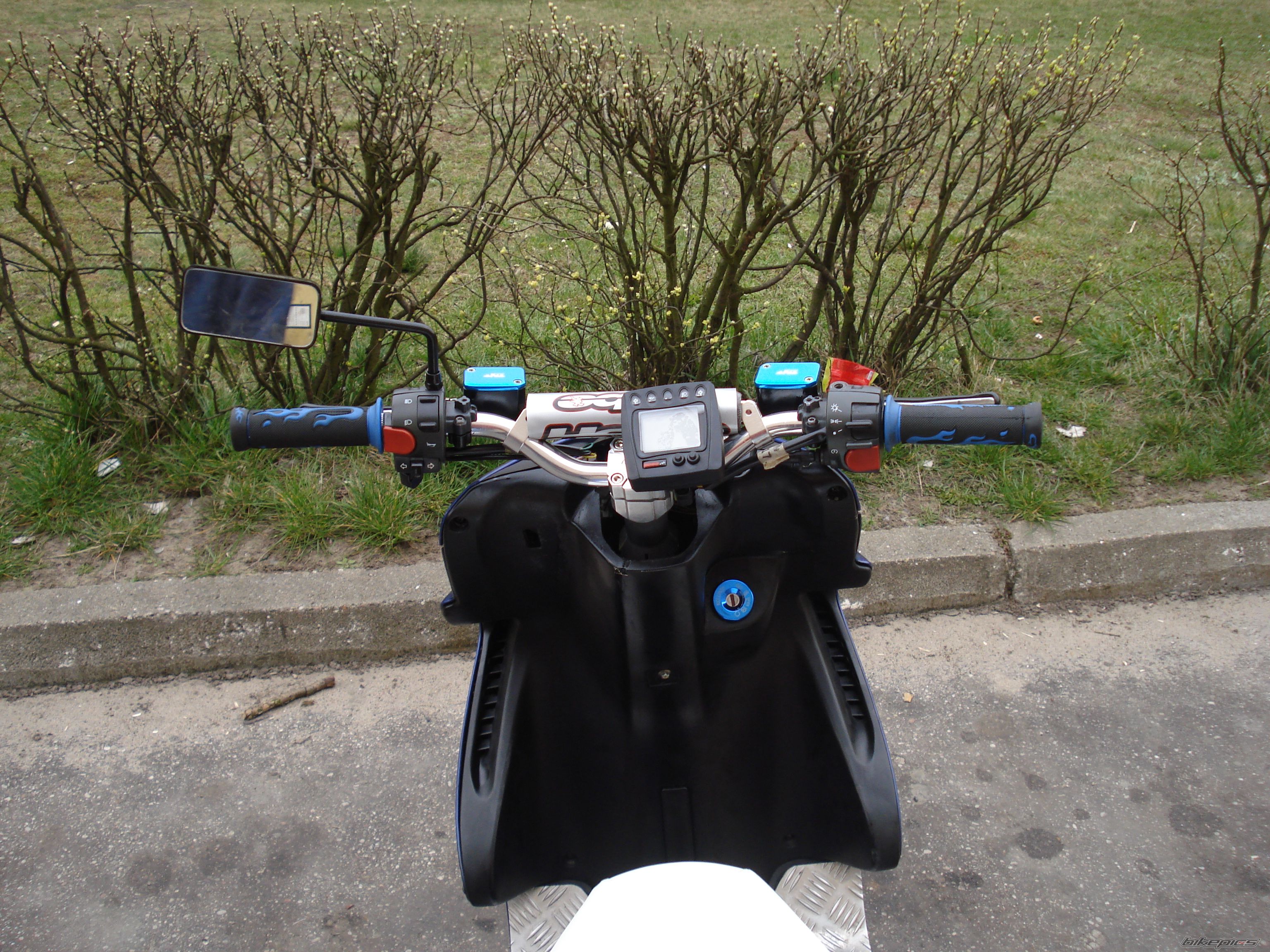 Bike Photo 1242909