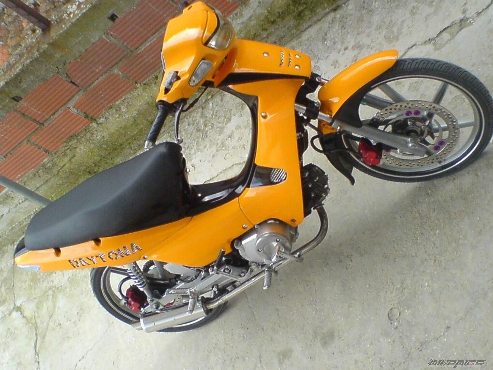 Photo 1242911