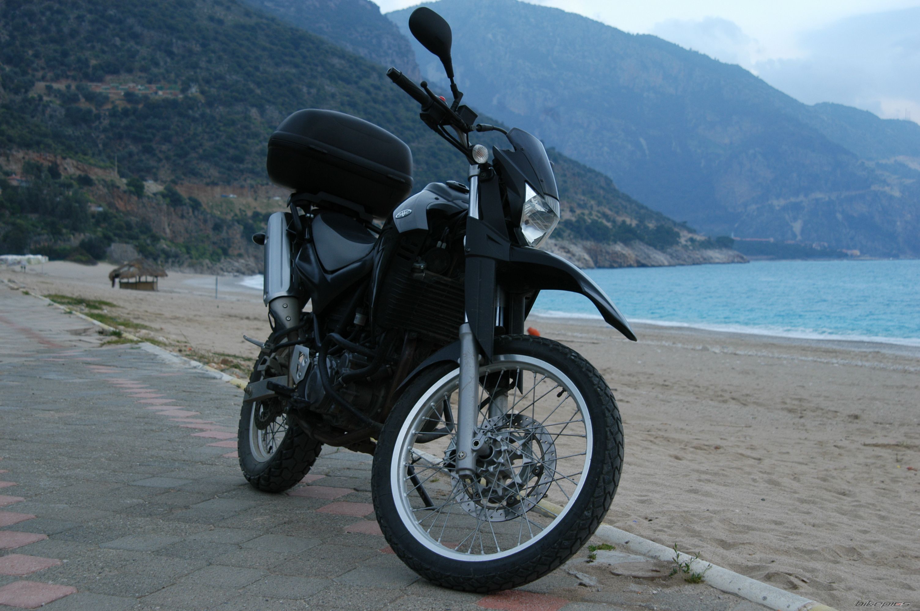 Bike Photo 1242946