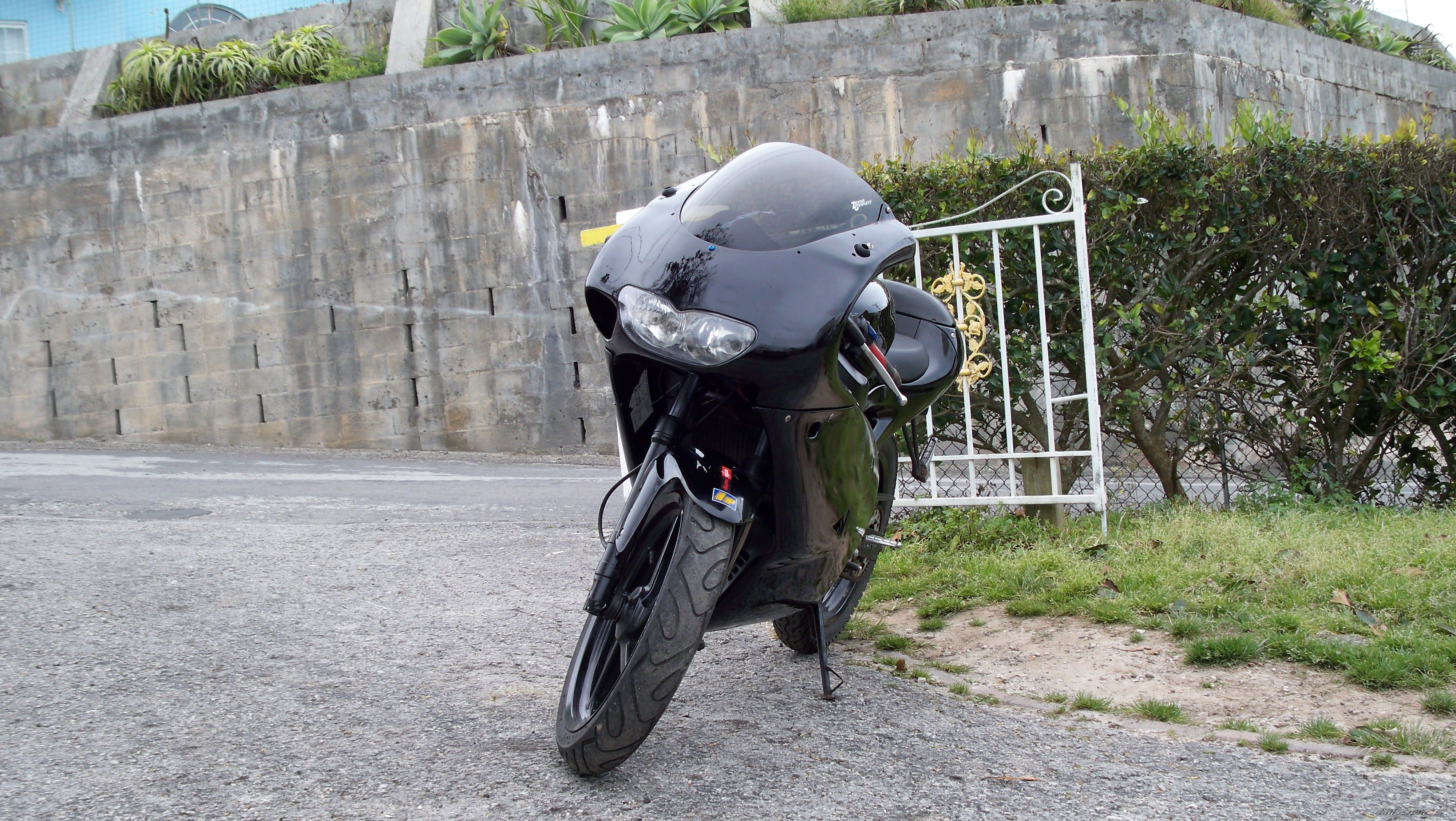 Photo 1243103
