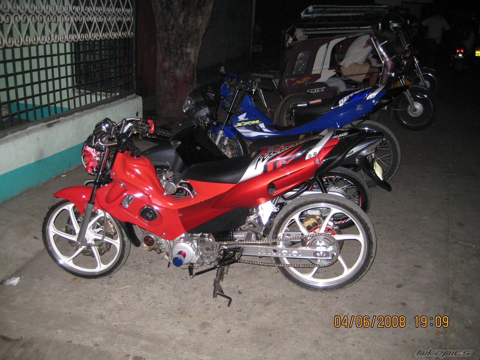 Photo 1243812