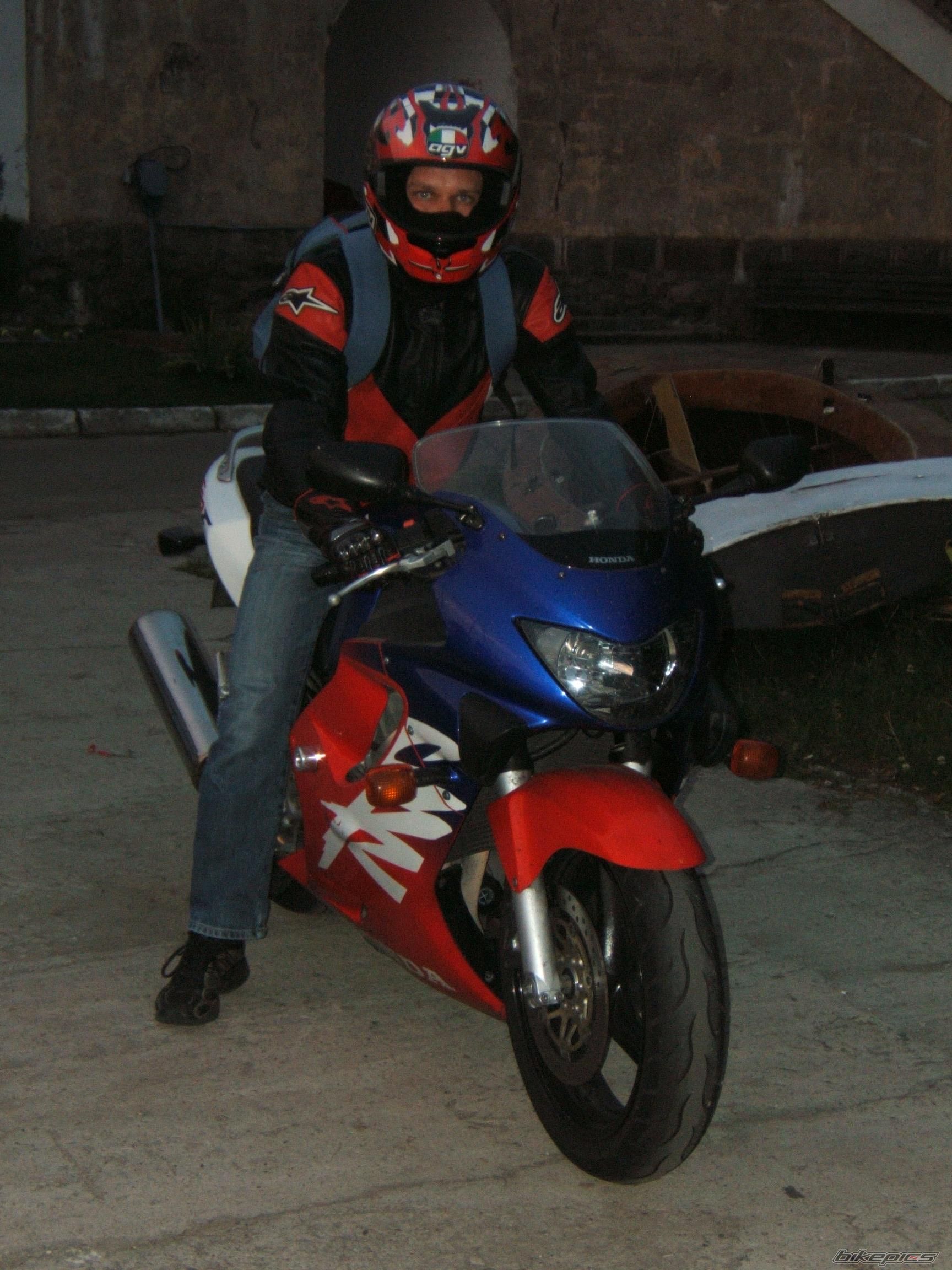 Photo 1243949