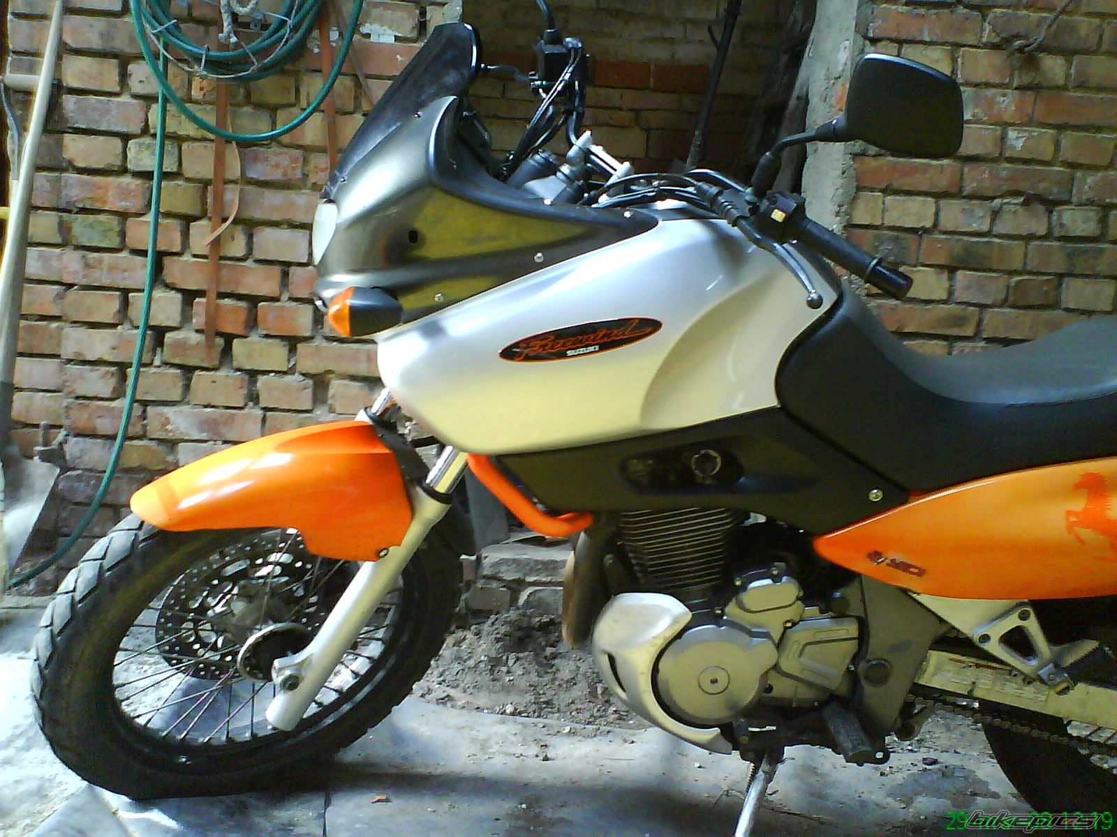 Photo 1244181
