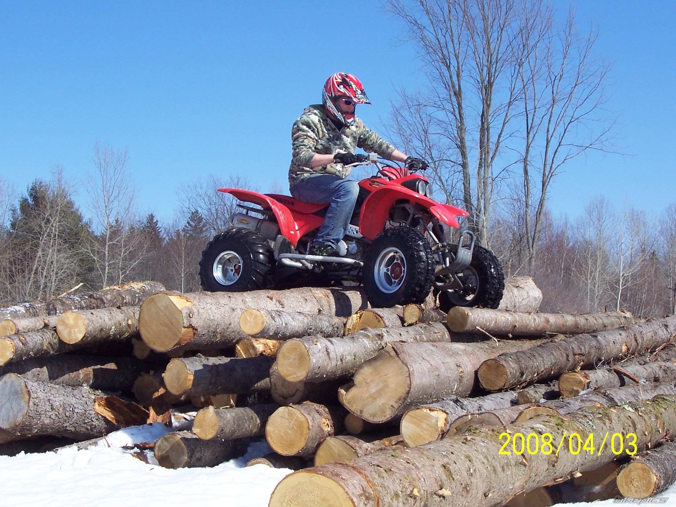 Photo 1244190