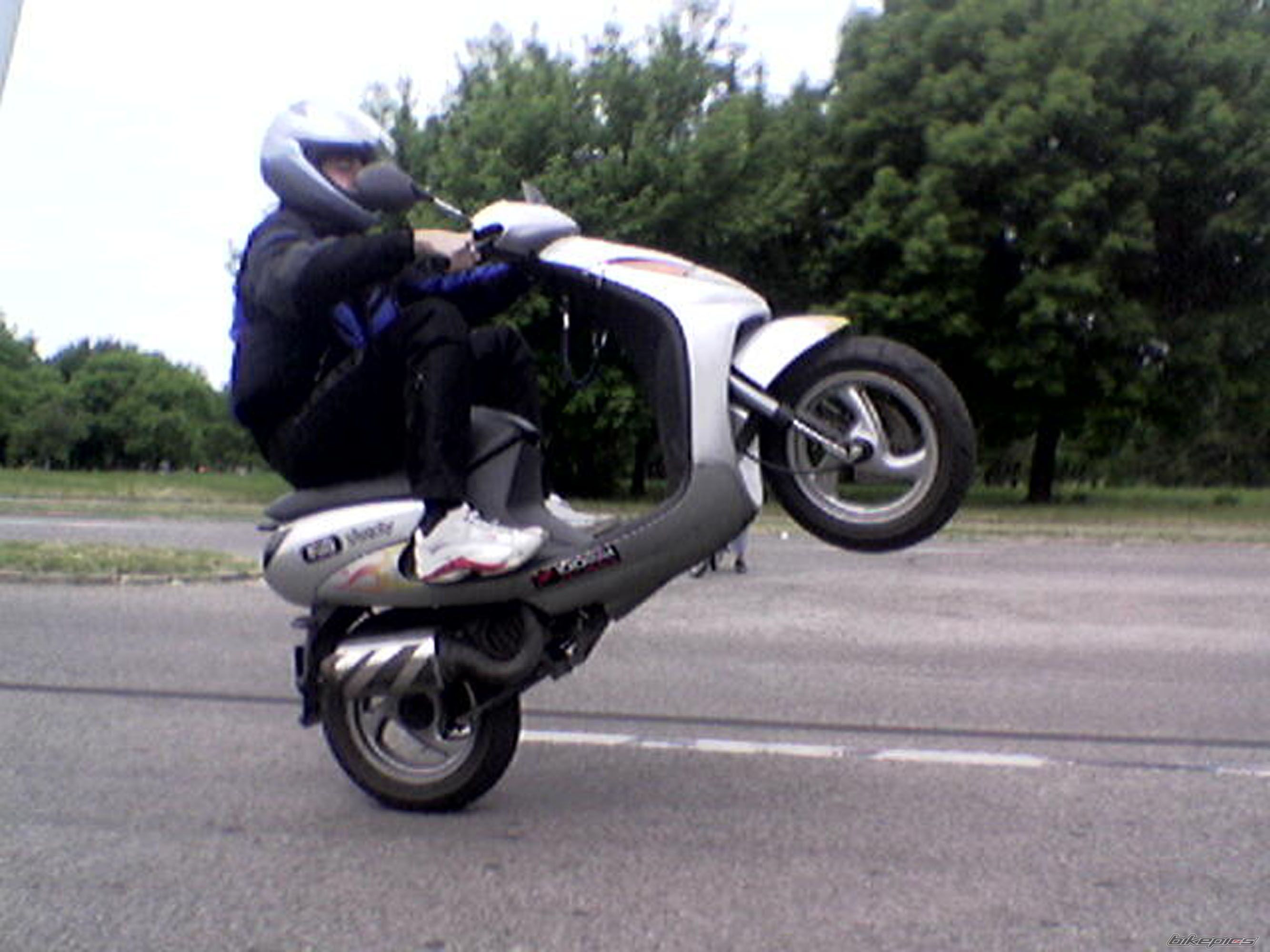 Photo 1244194