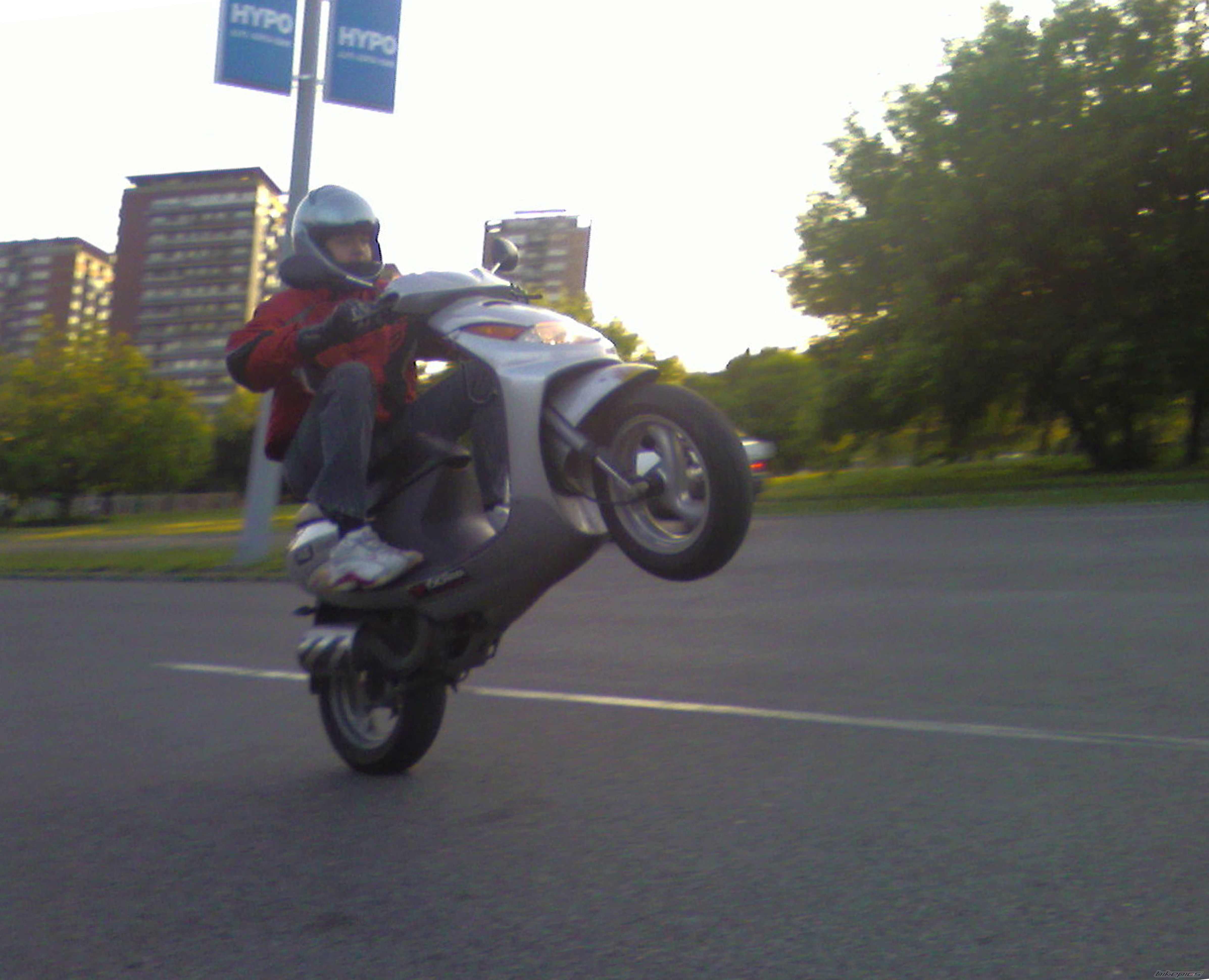 Photo 1244205