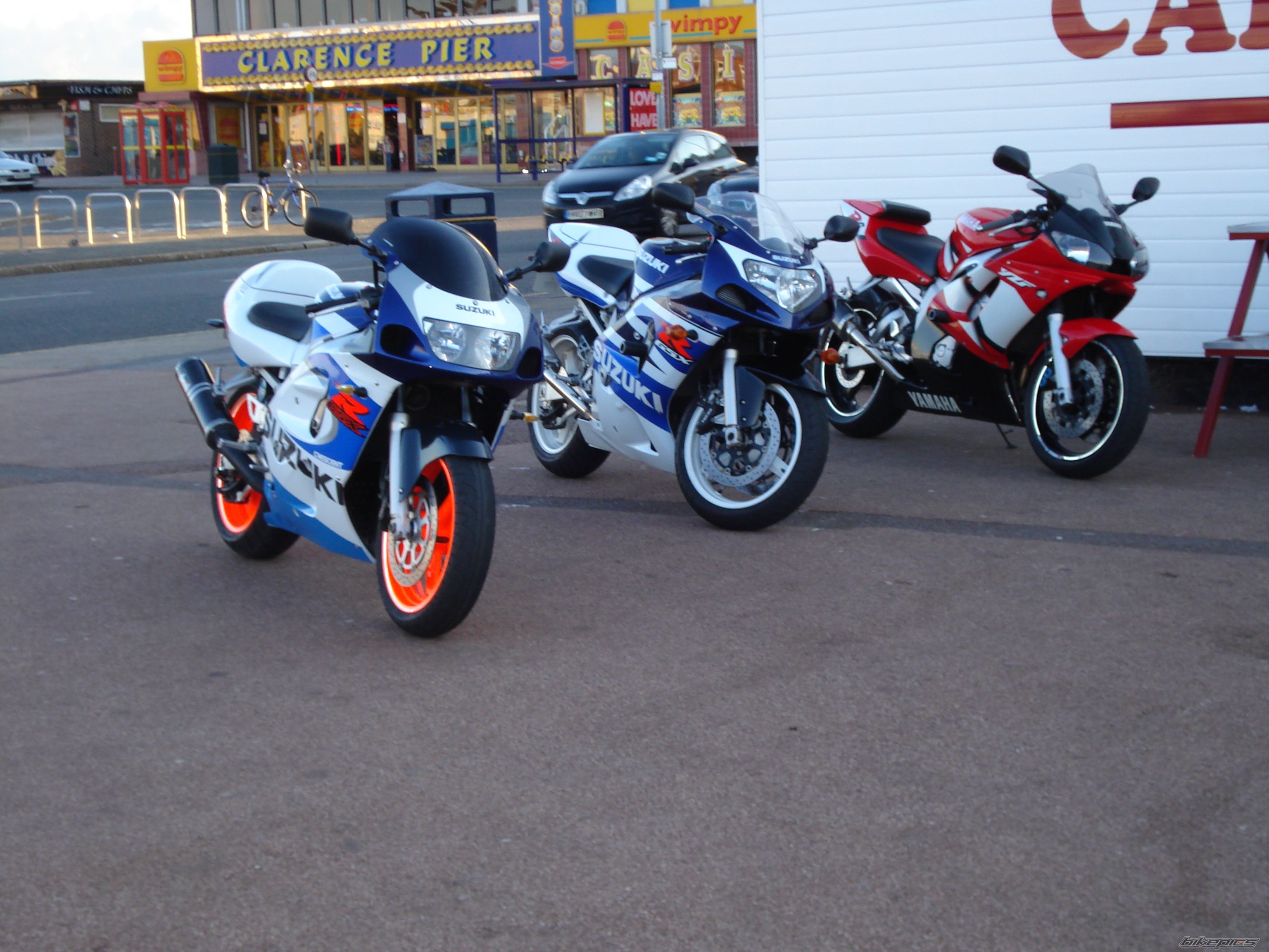 Photo 1244360