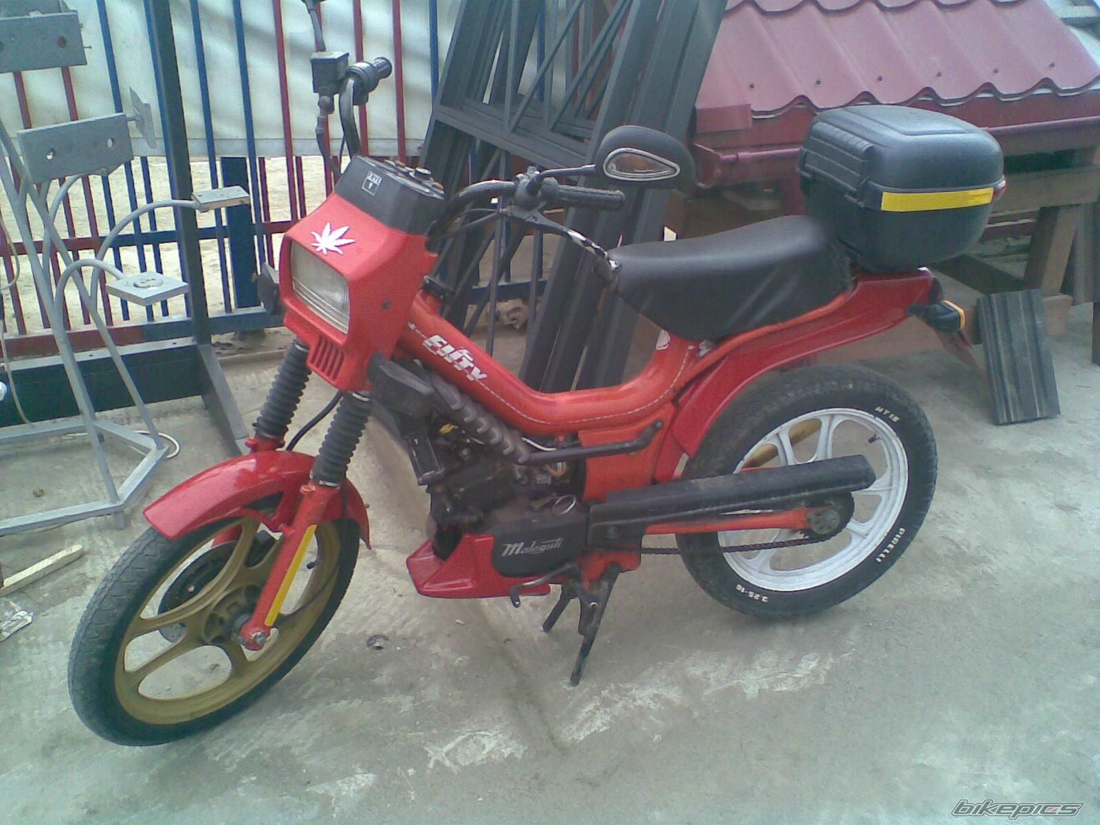 Photo 1244382