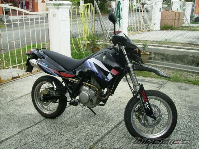 Photo 1244492