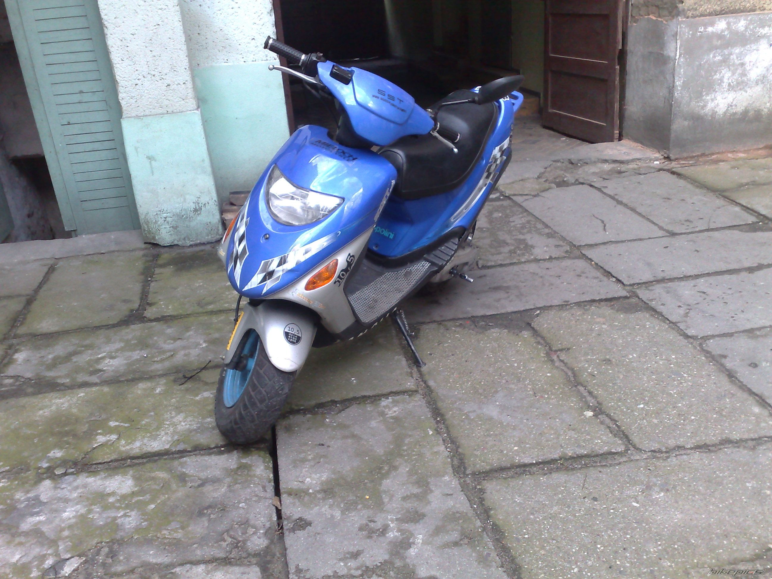 Photo 1244642