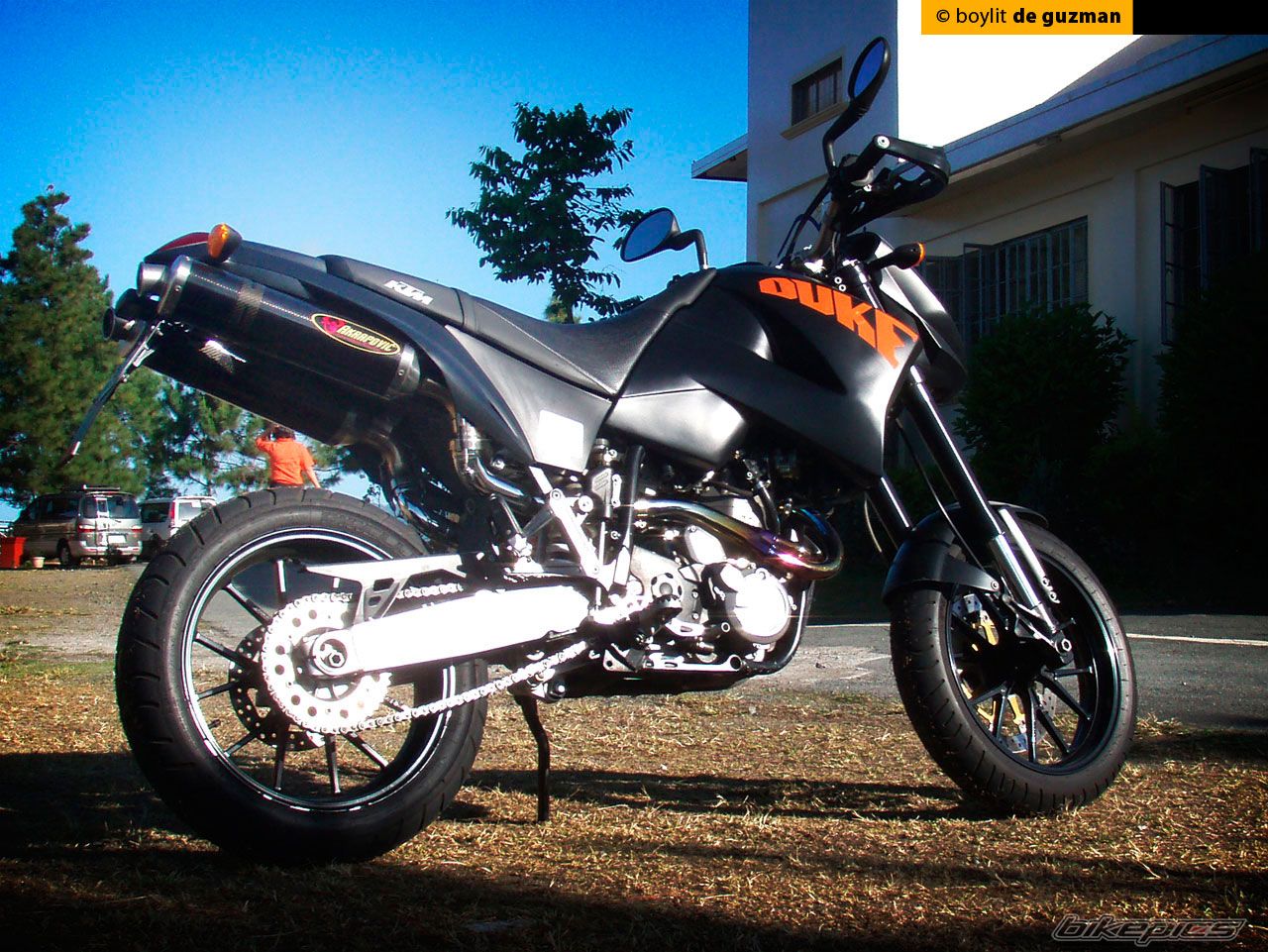 Photo 1244692