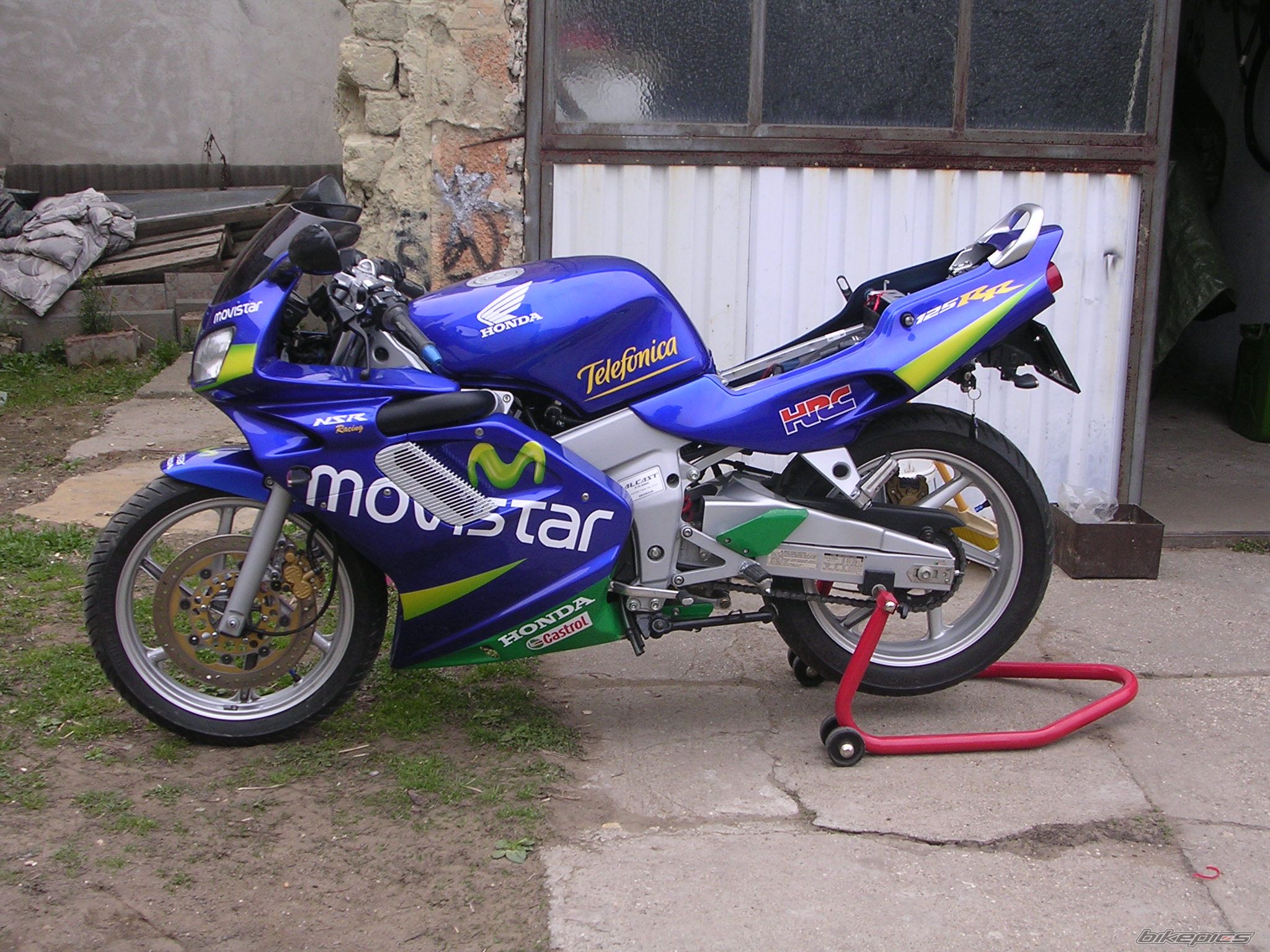 Photo 1244960
