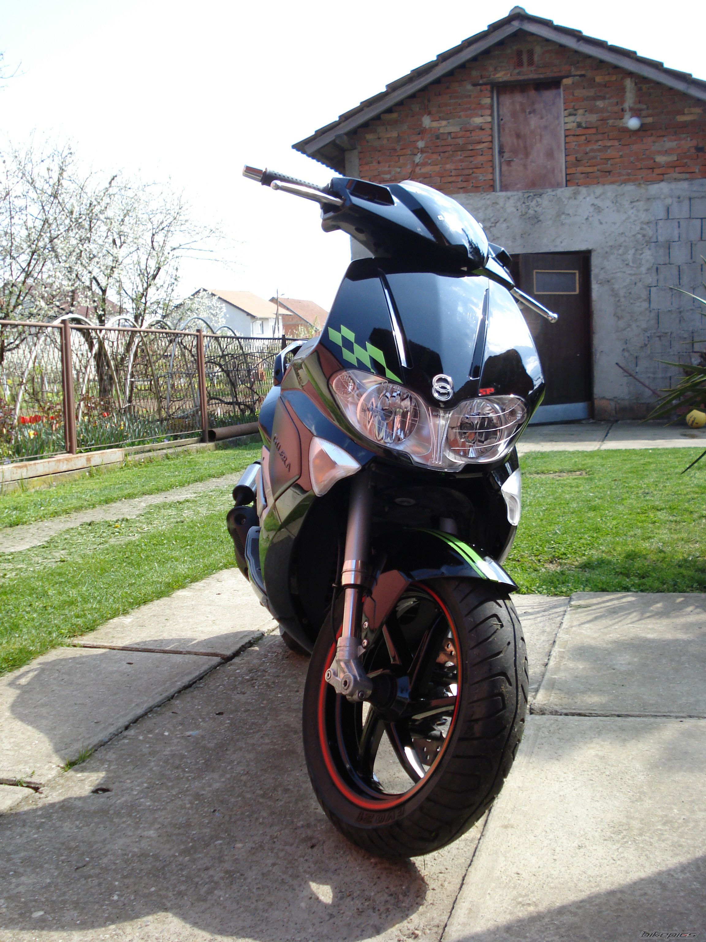 Photo 1245383
