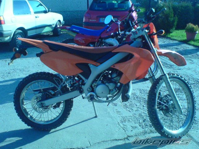 Photo 1246122