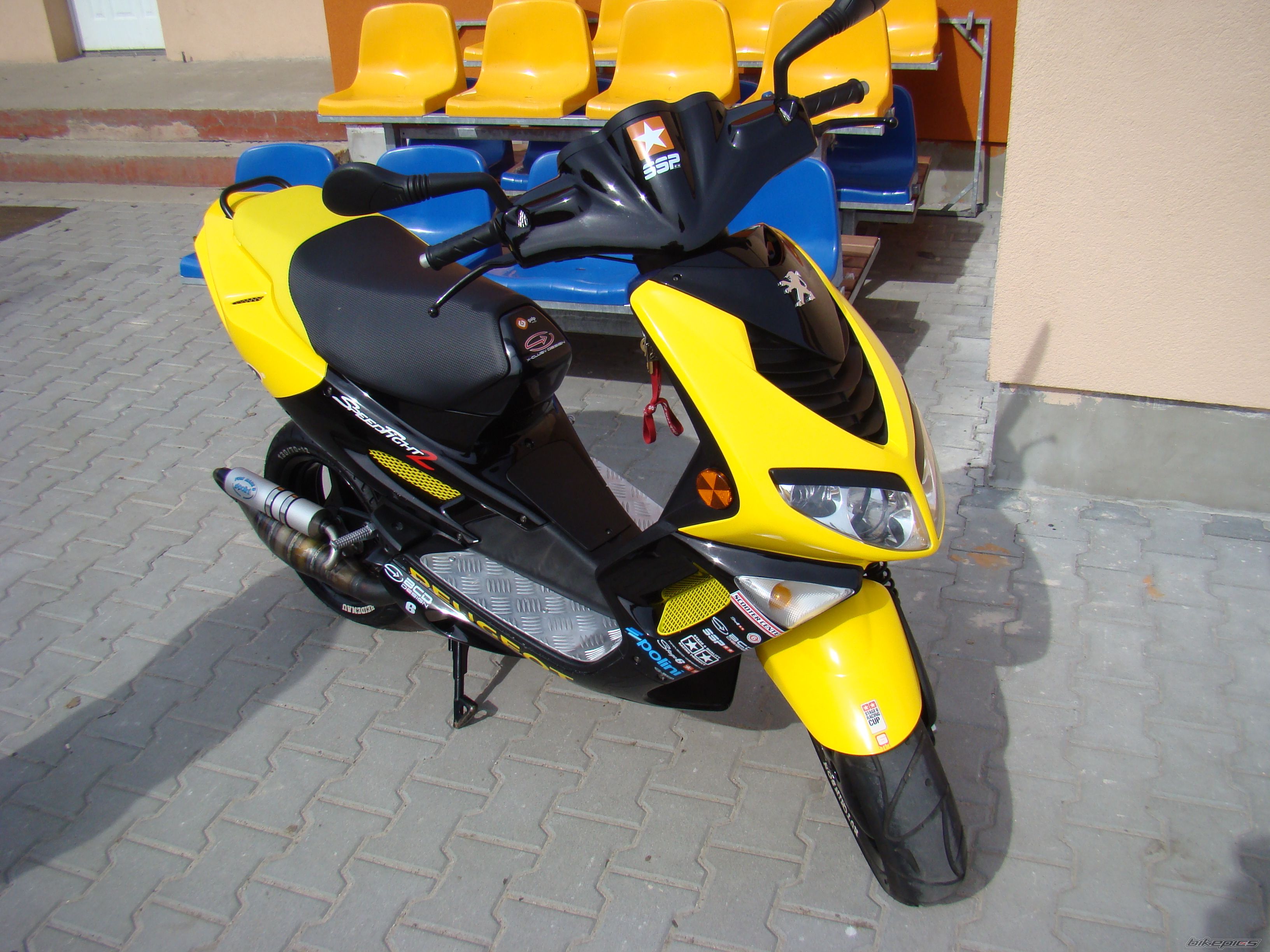 Photo 1246159