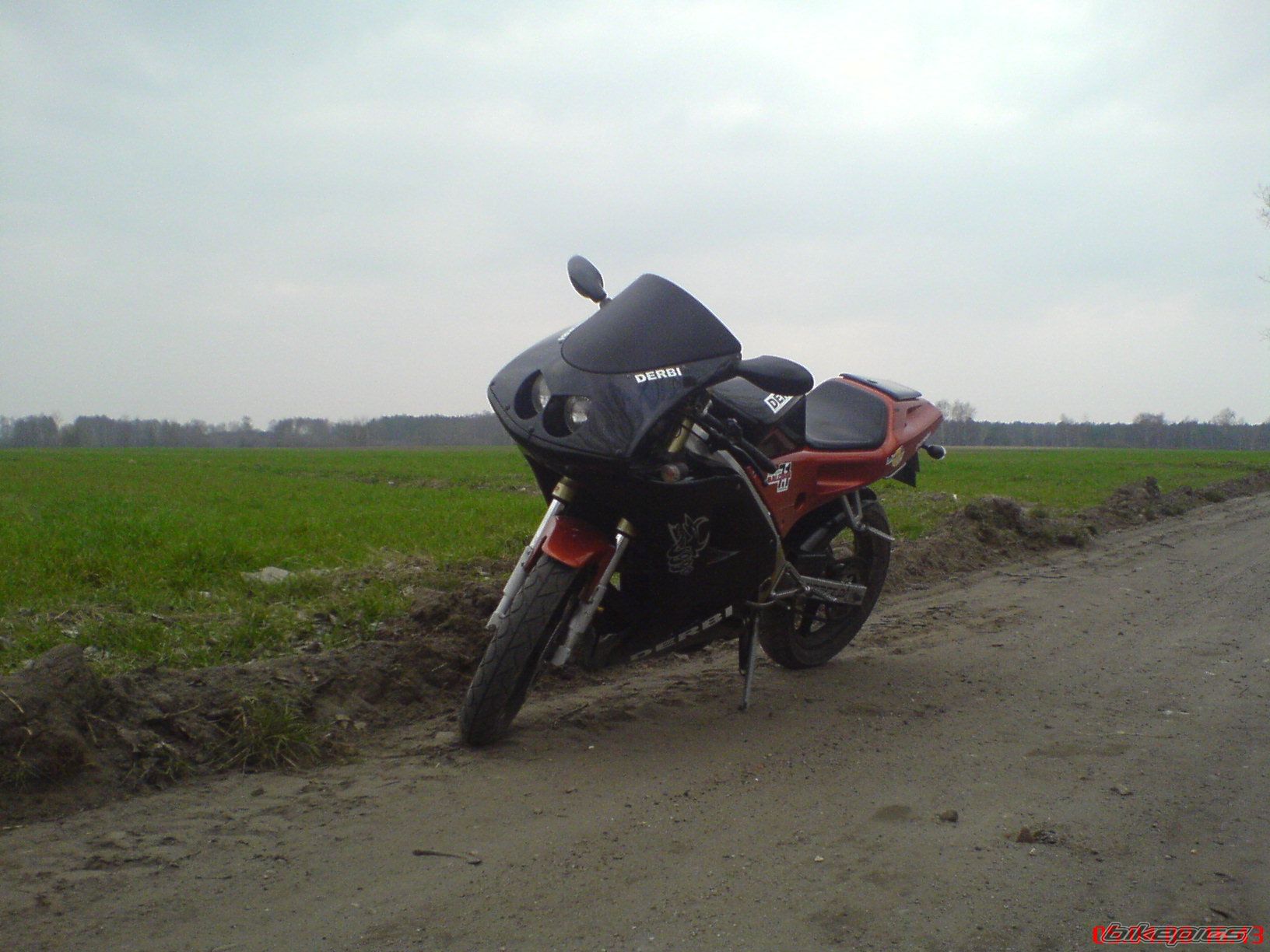 Photo 1246203