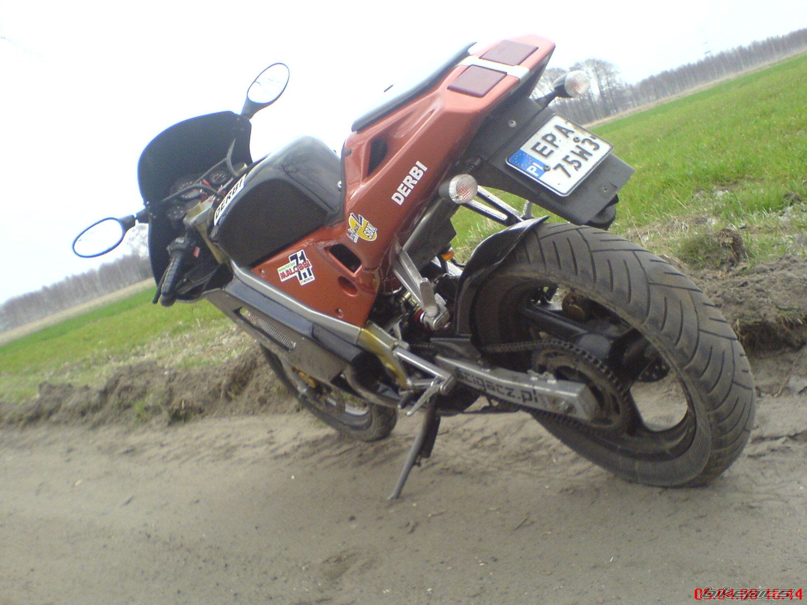 Photo 1246205