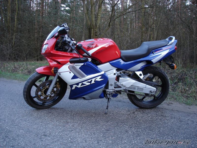 Photo 1246352