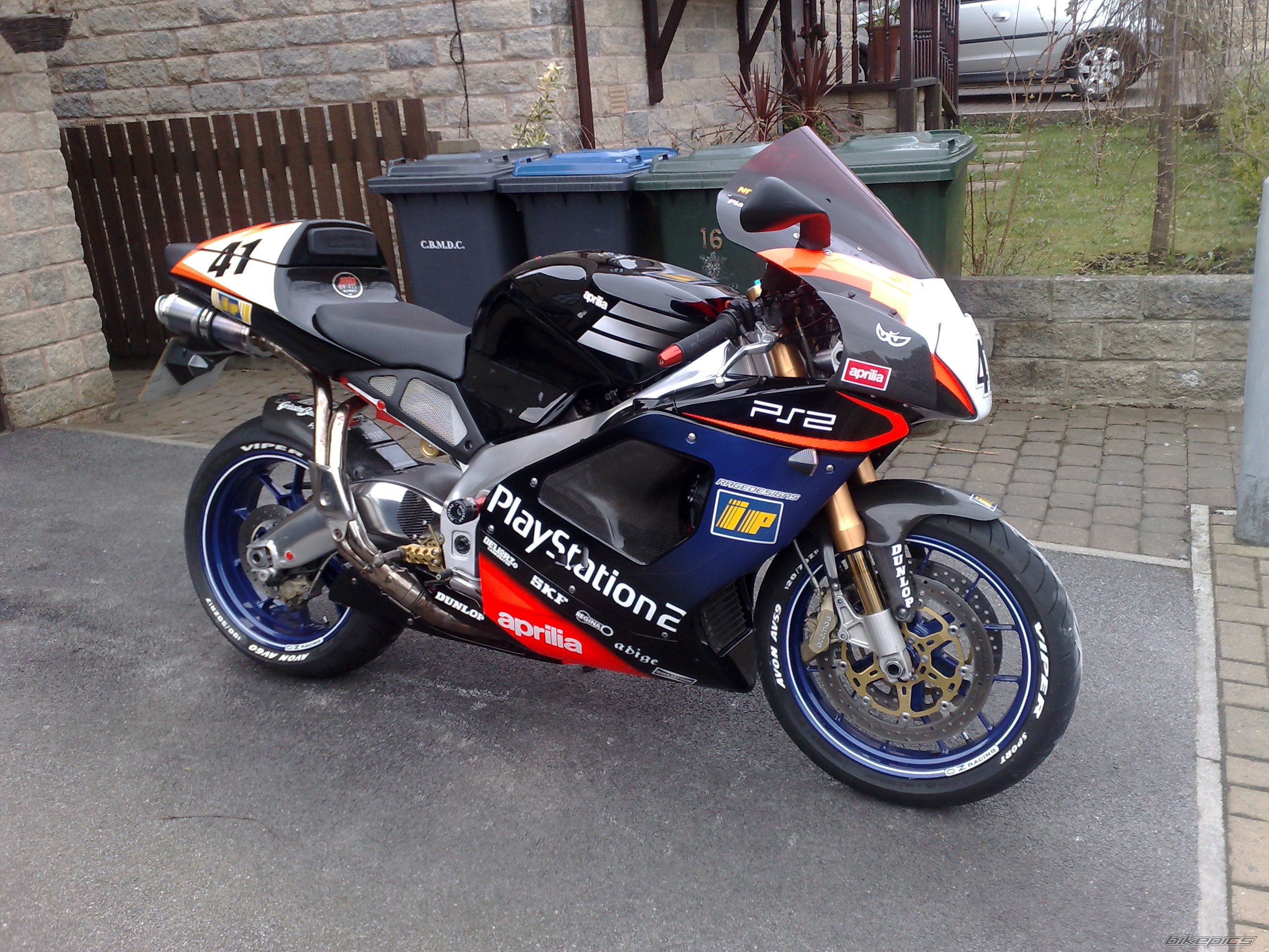 Photo 1247204