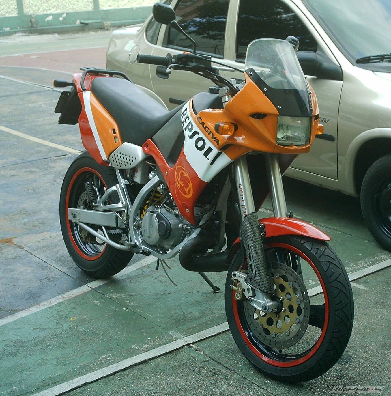 Photo 1247569
