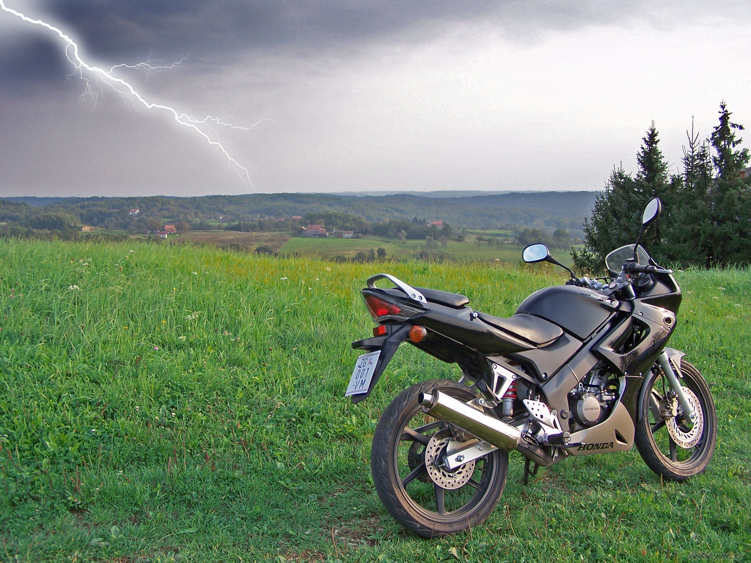 Bike Photo 1249215