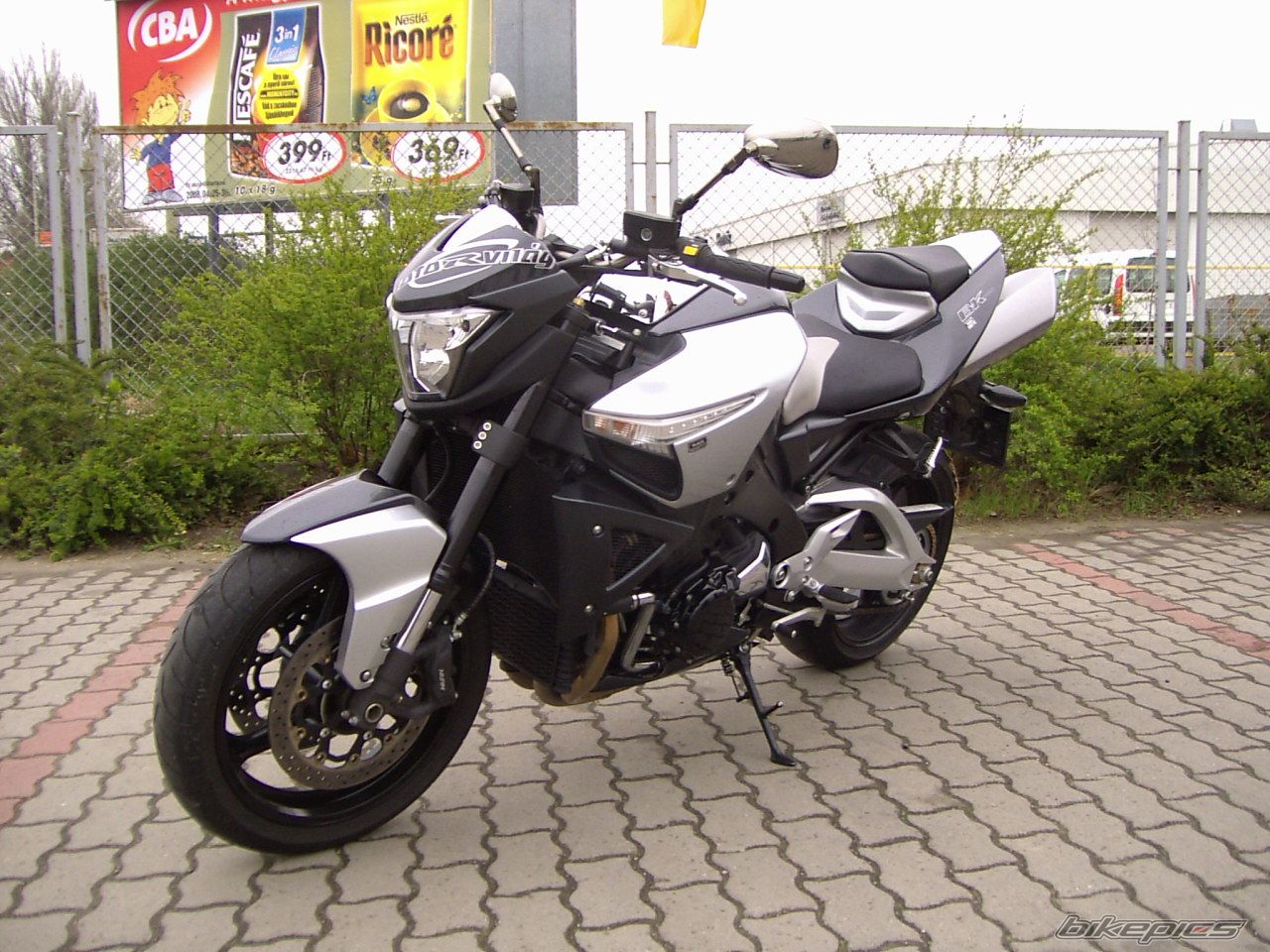 Photo 1249772