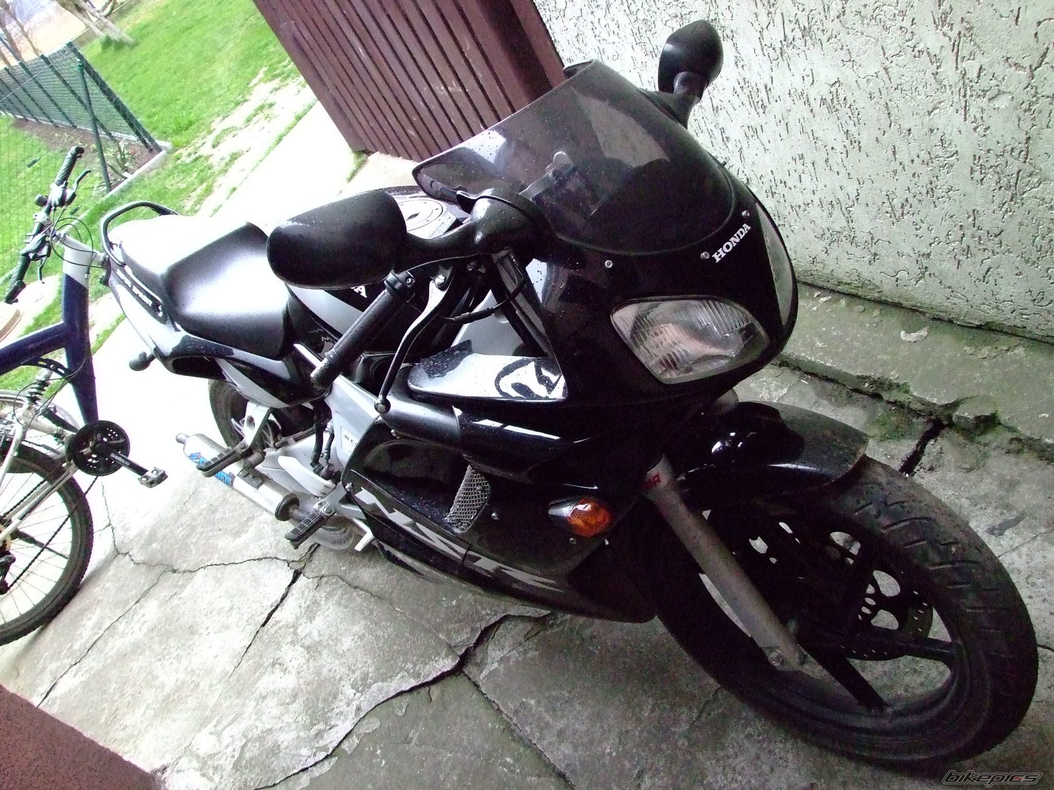 Photo 1249808