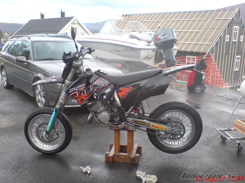 Photo 1251201