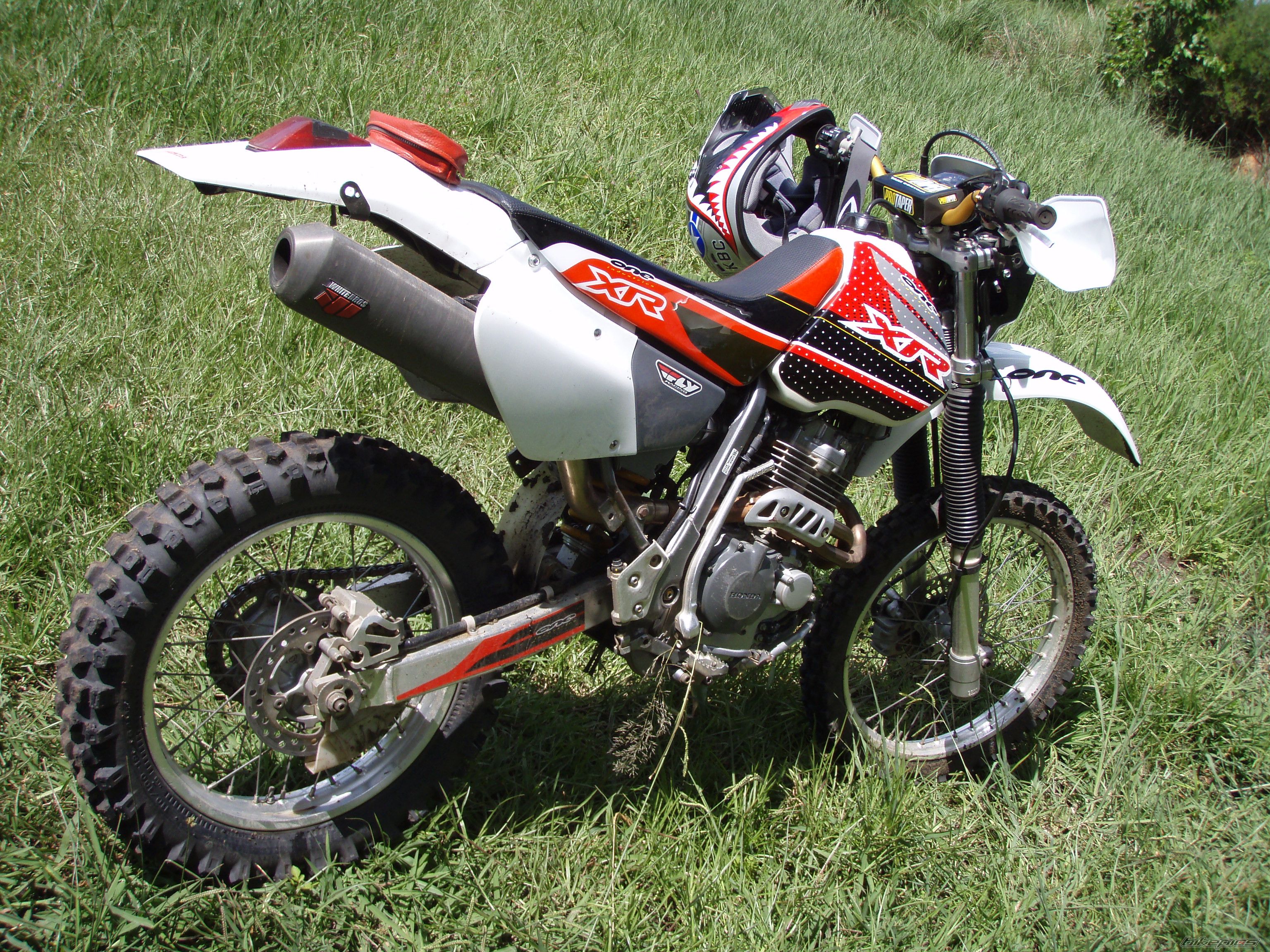 Photo 1251703