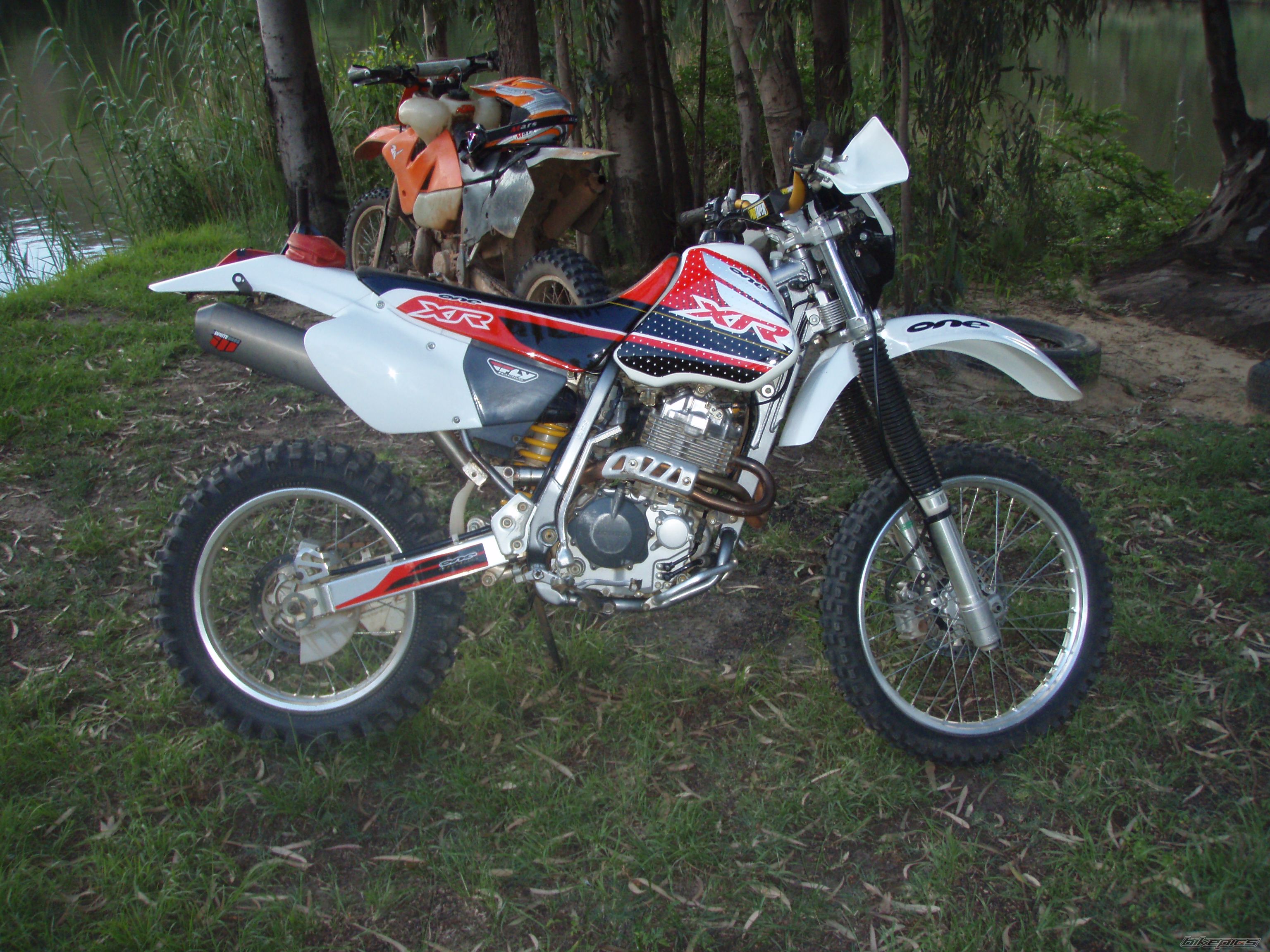 Photo 1251707