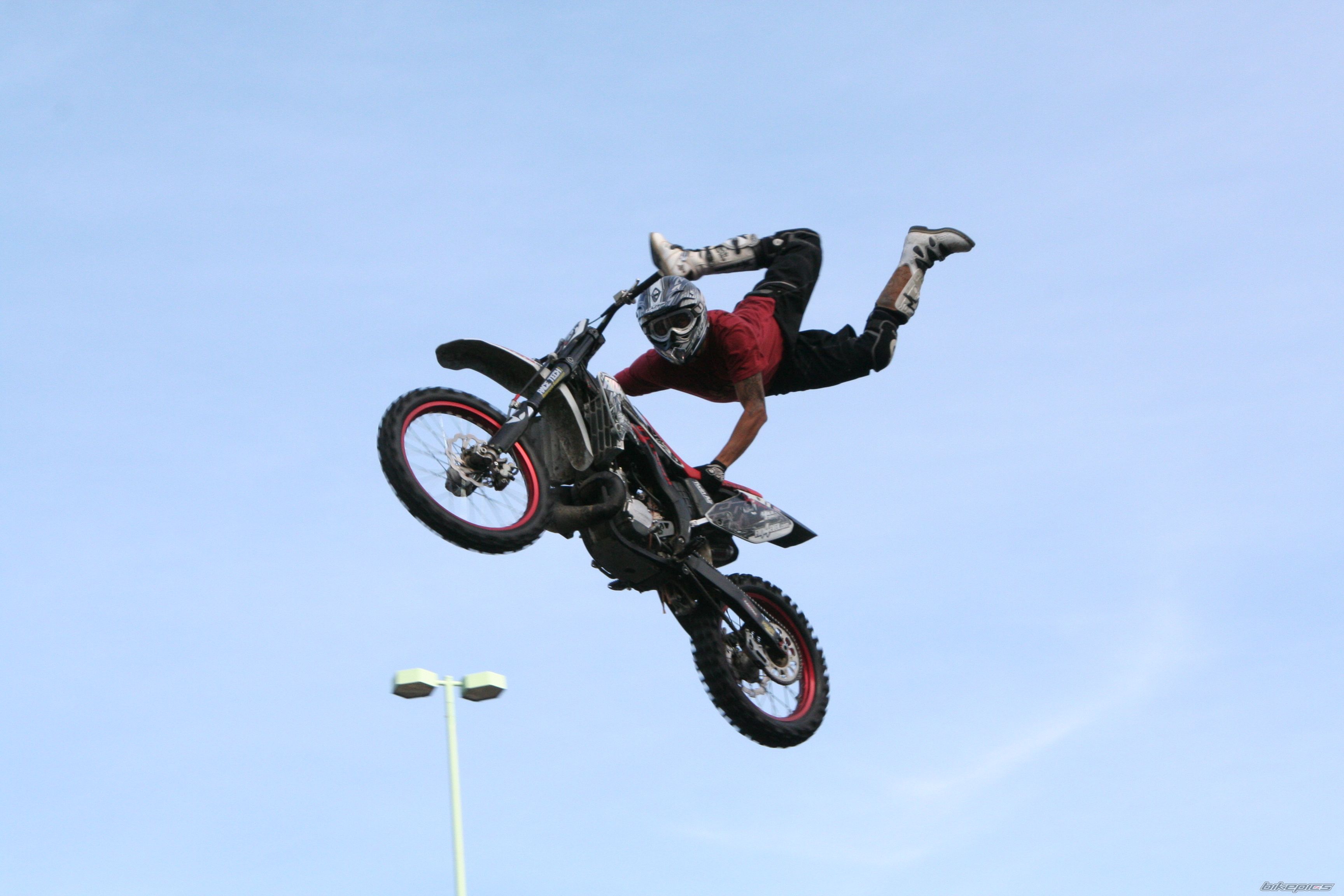 Photo 1252171