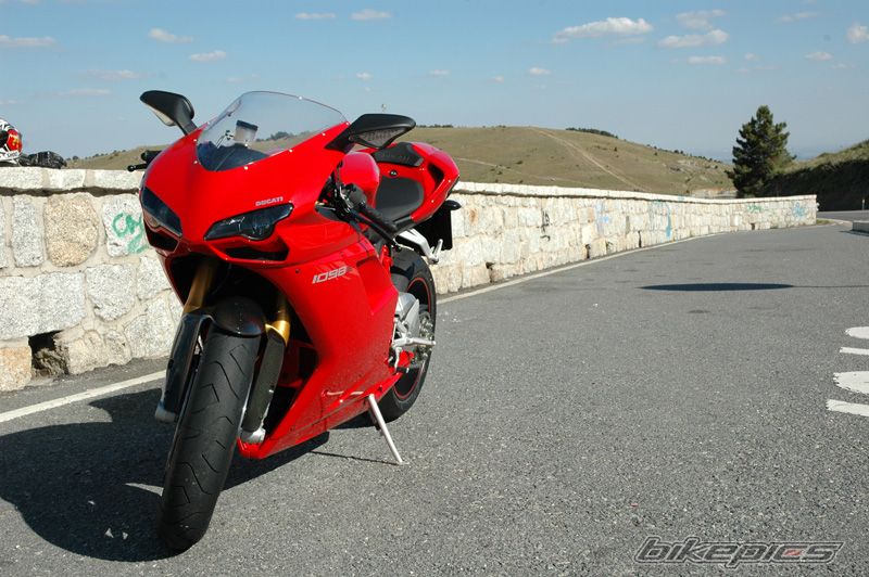 Photo 1252642