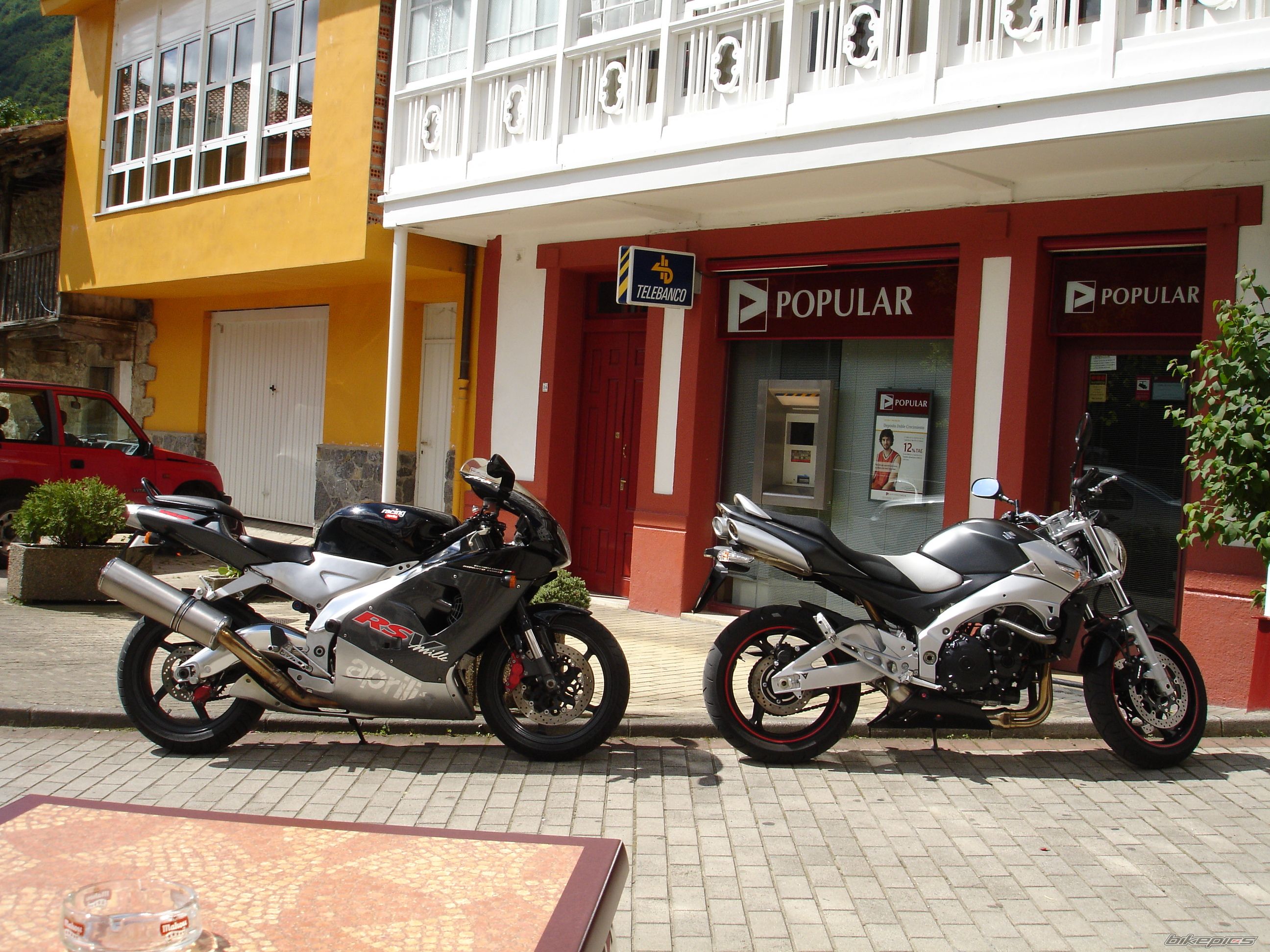 Photo 1252744