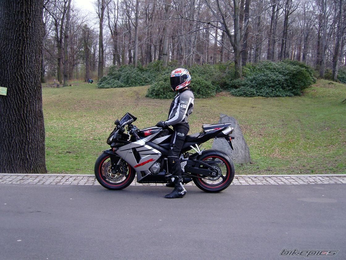 Photo 1252882