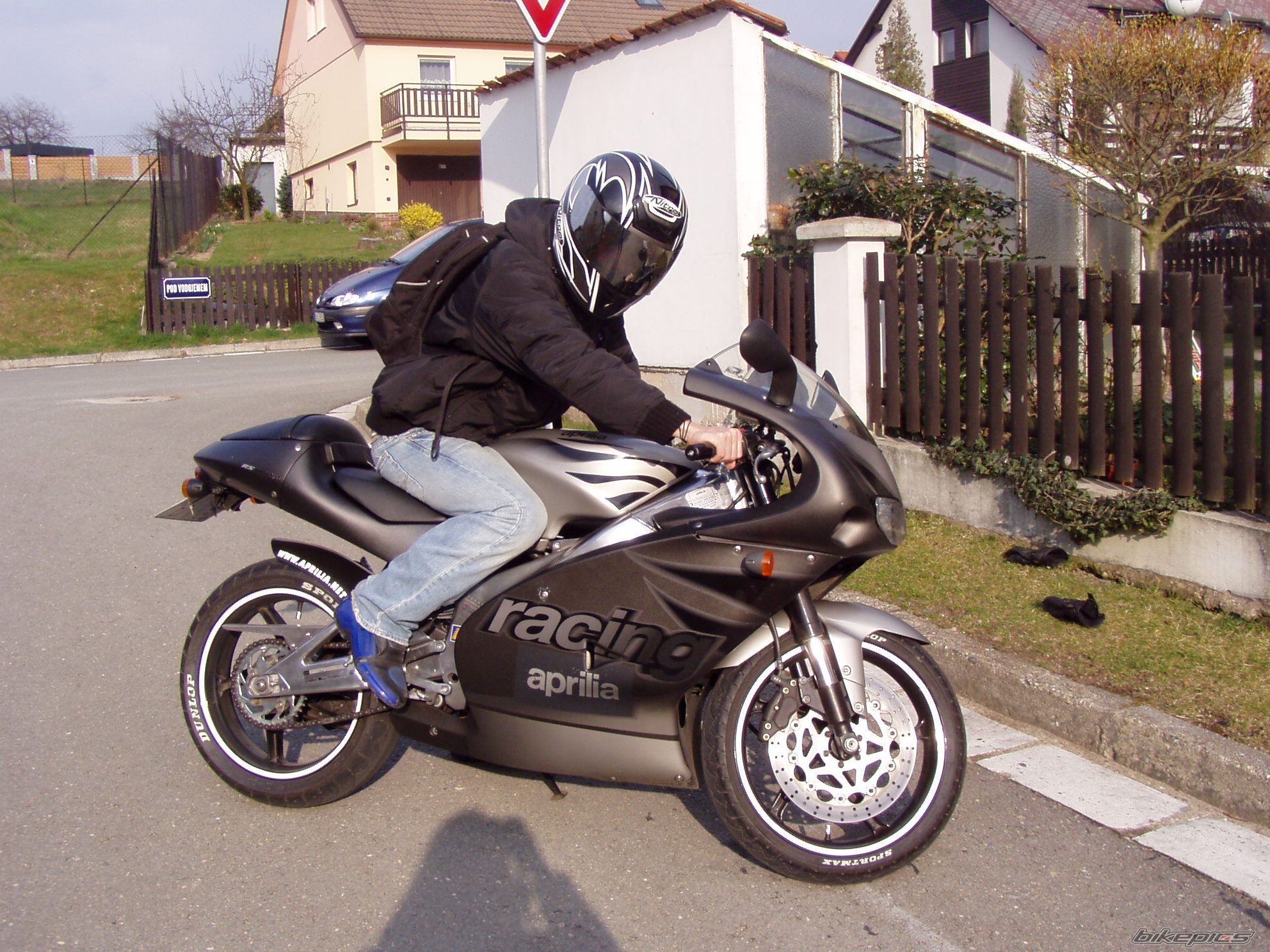Photo 1252973