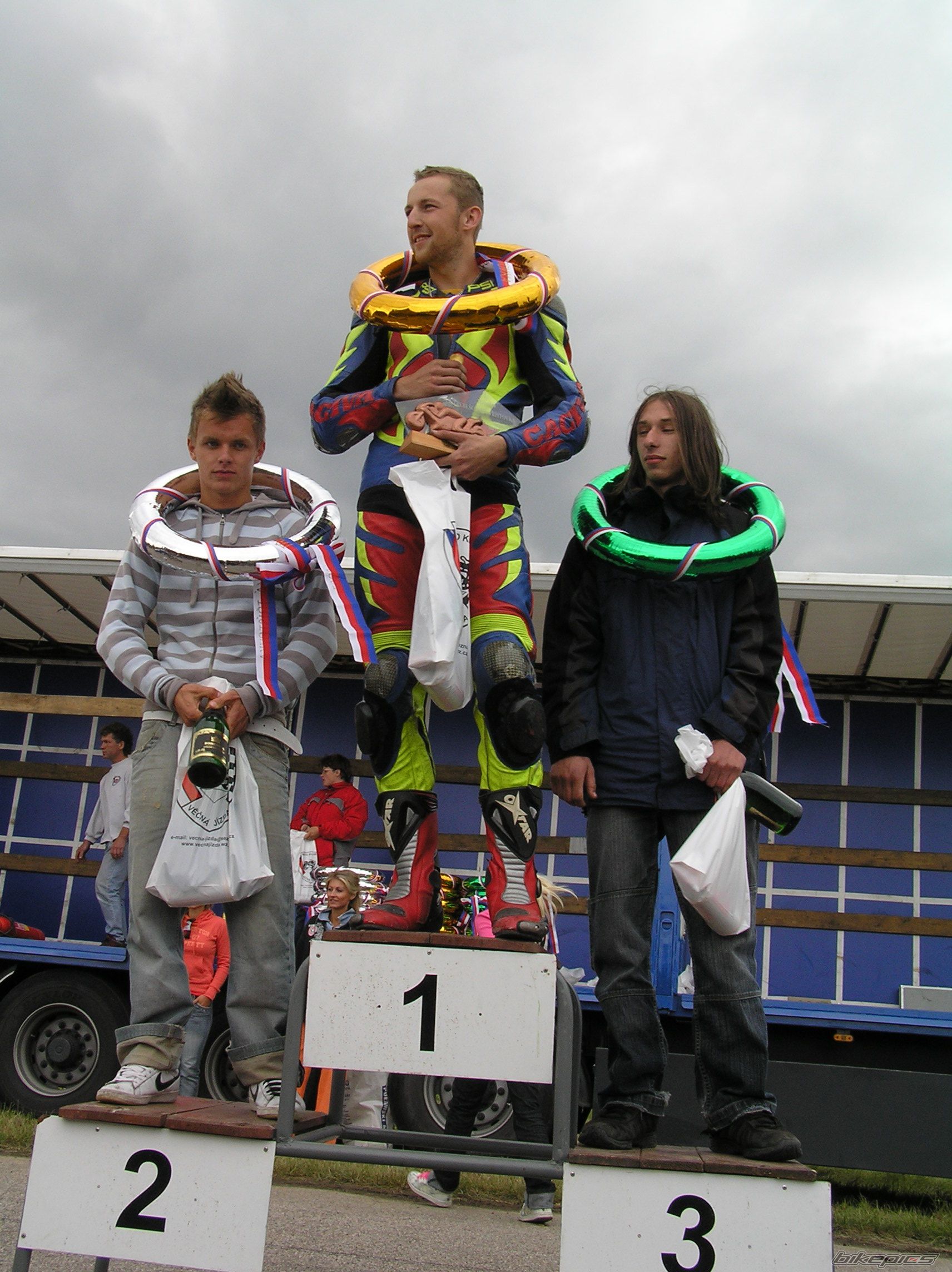 Photo 1253025